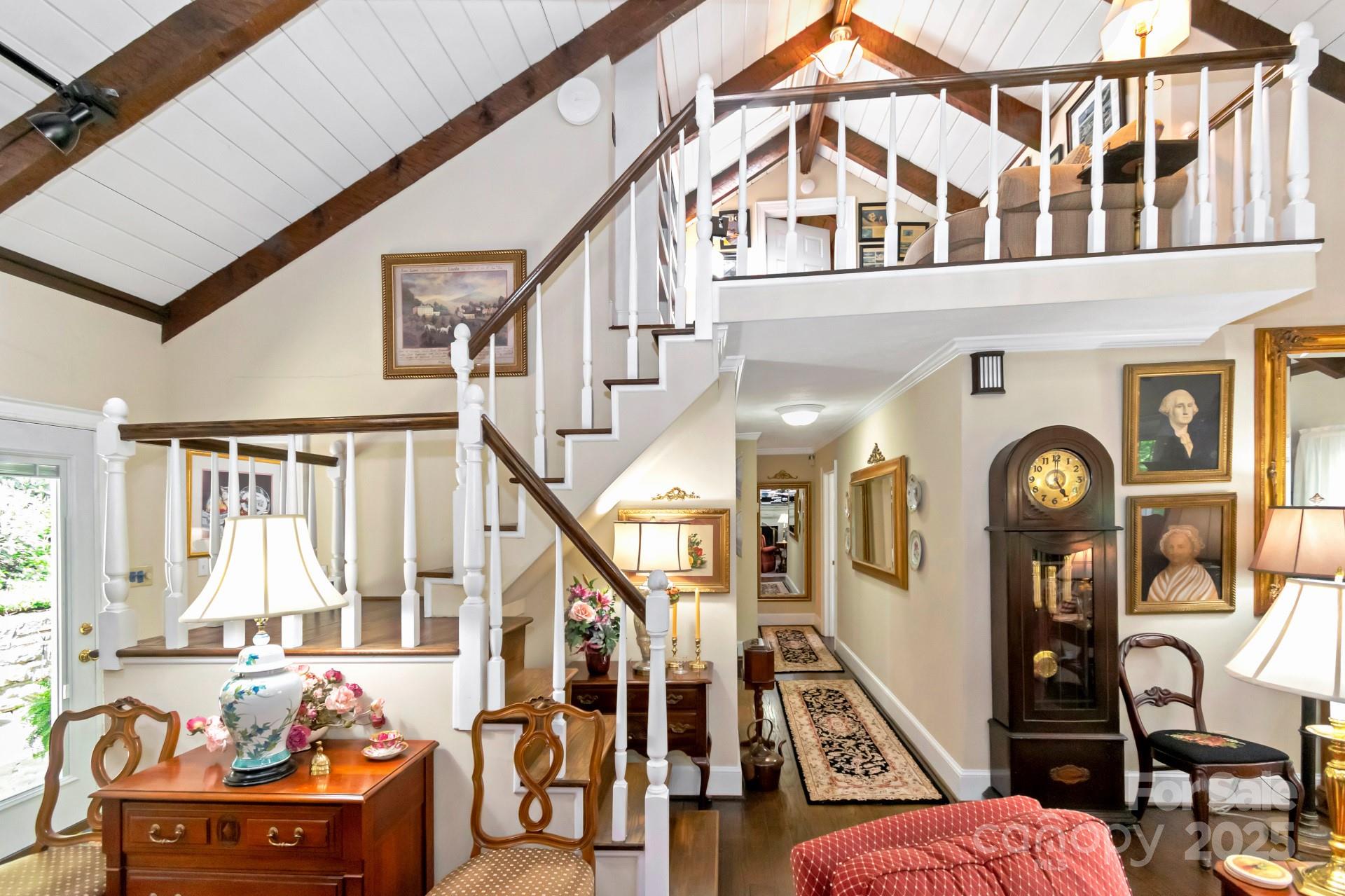 195 Fairway Lane Property Photo 12