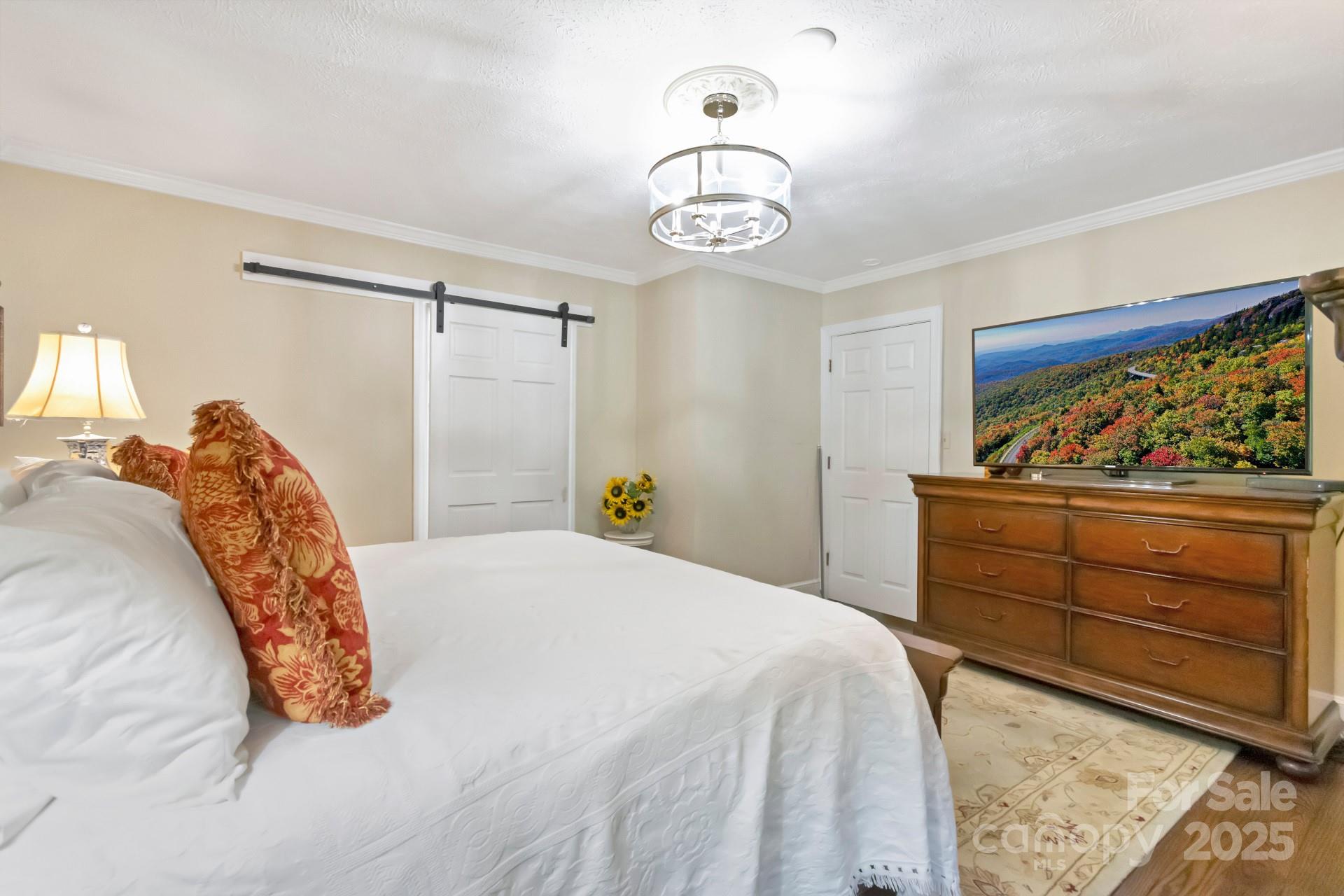 195 Fairway Lane Property Photo 25