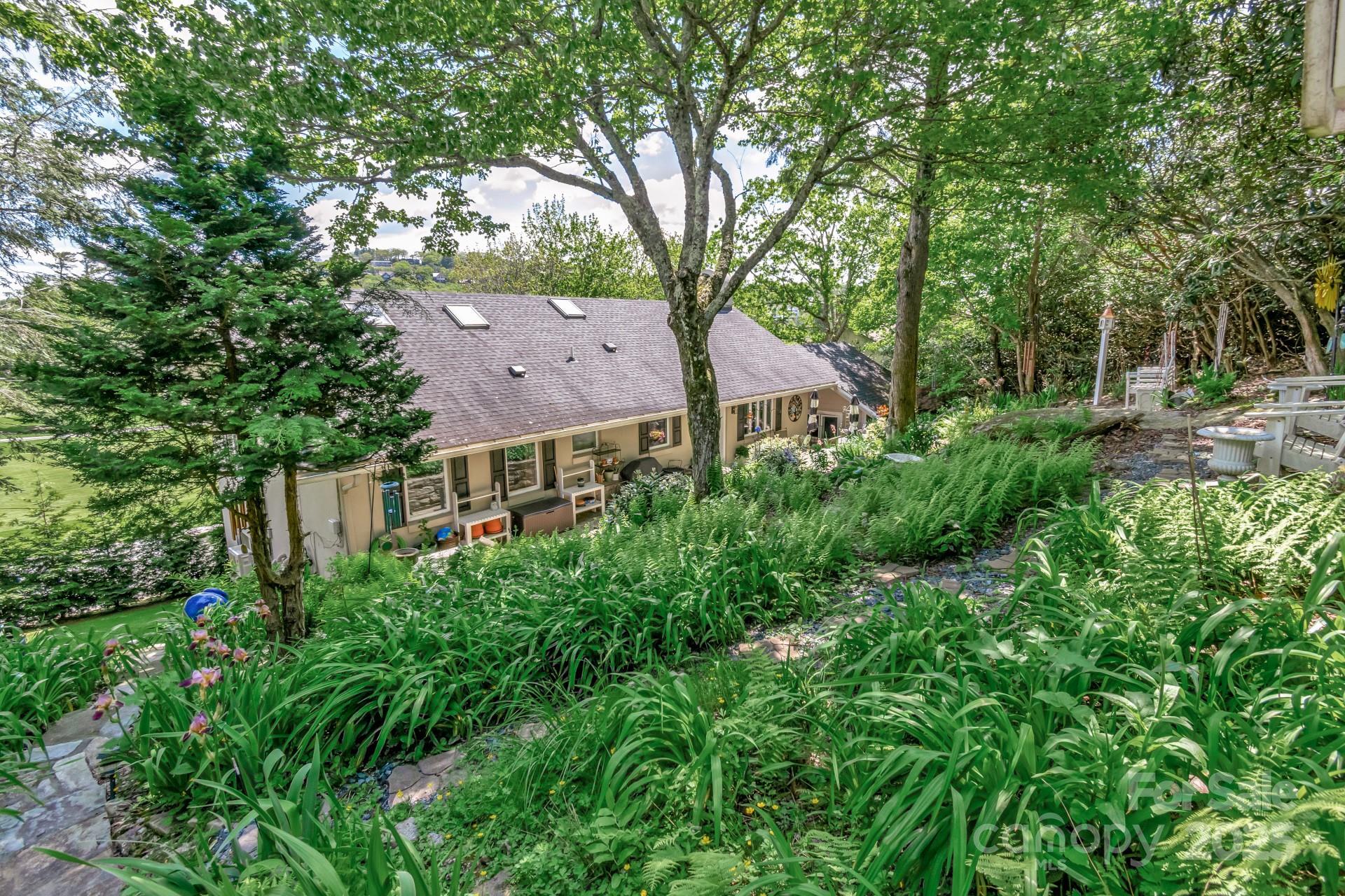 195 Fairway Lane Property Photo 32