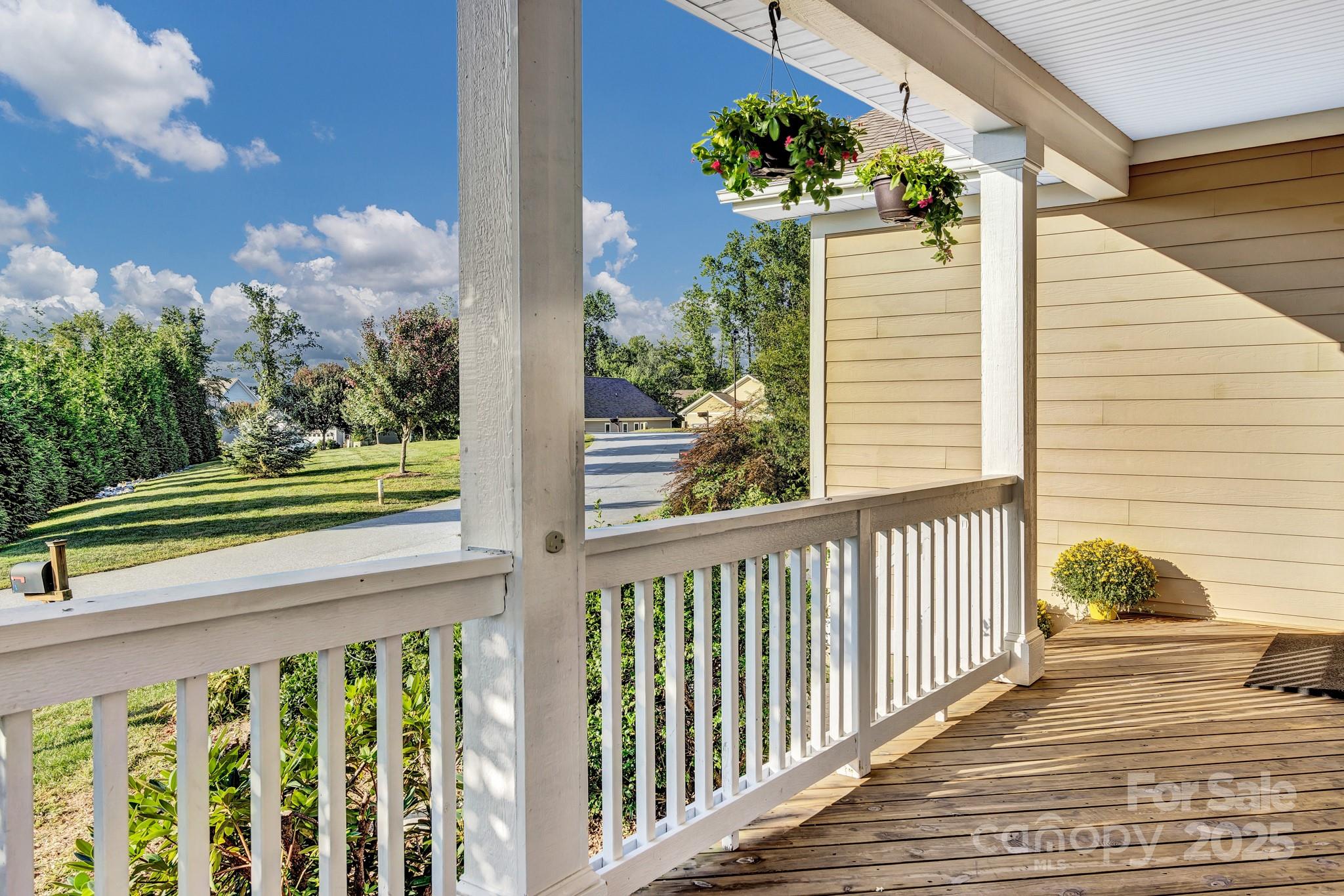 32 White Fox Drive 32 Property Photo 5