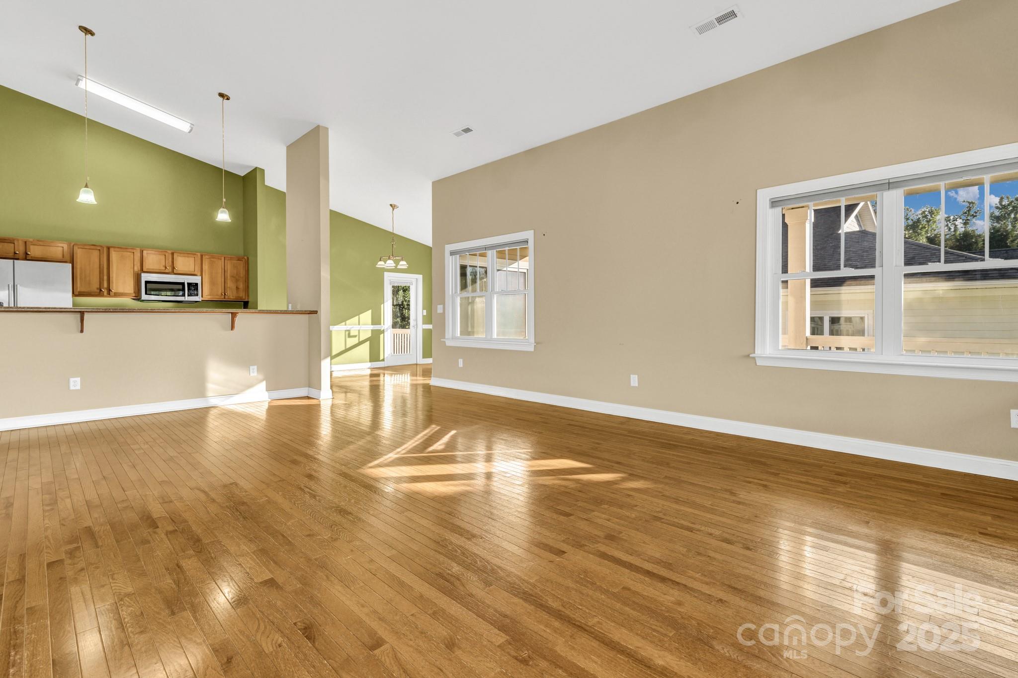 32 White Fox Drive 32 Property Photo 7