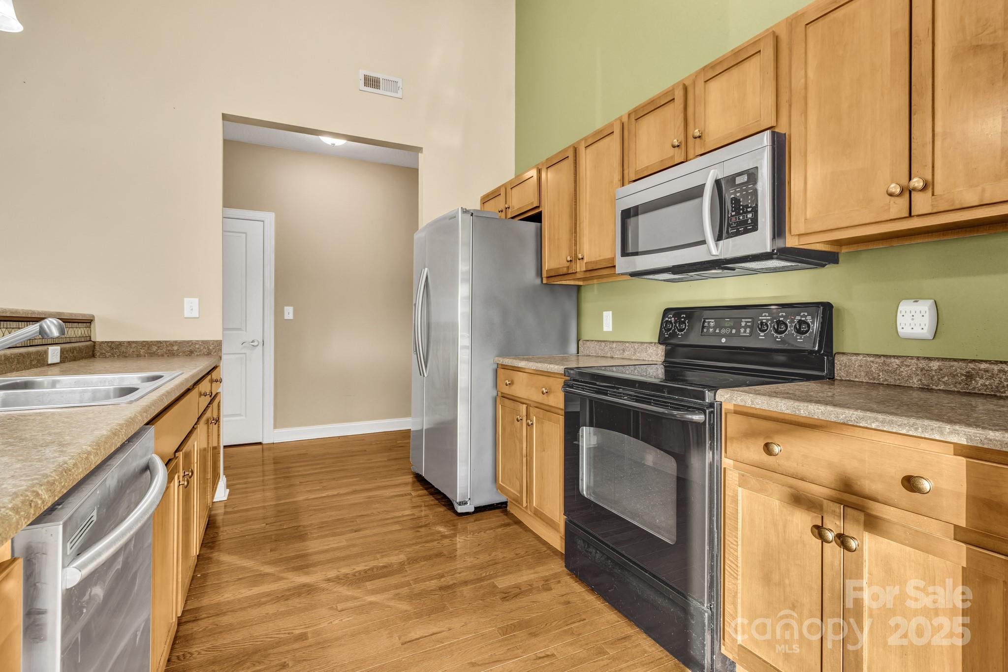 32 White Fox Drive 32 Property Photo 11