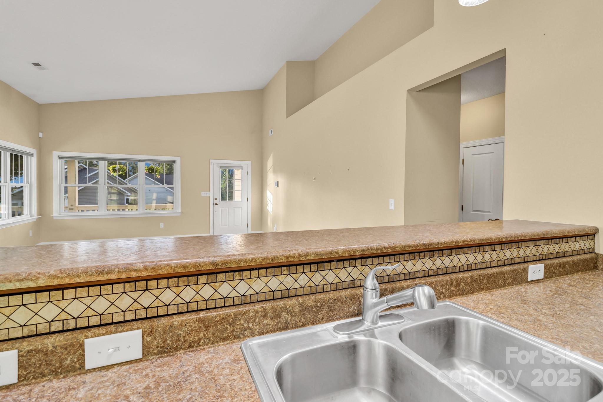 32 White Fox Drive 32 Property Photo 15