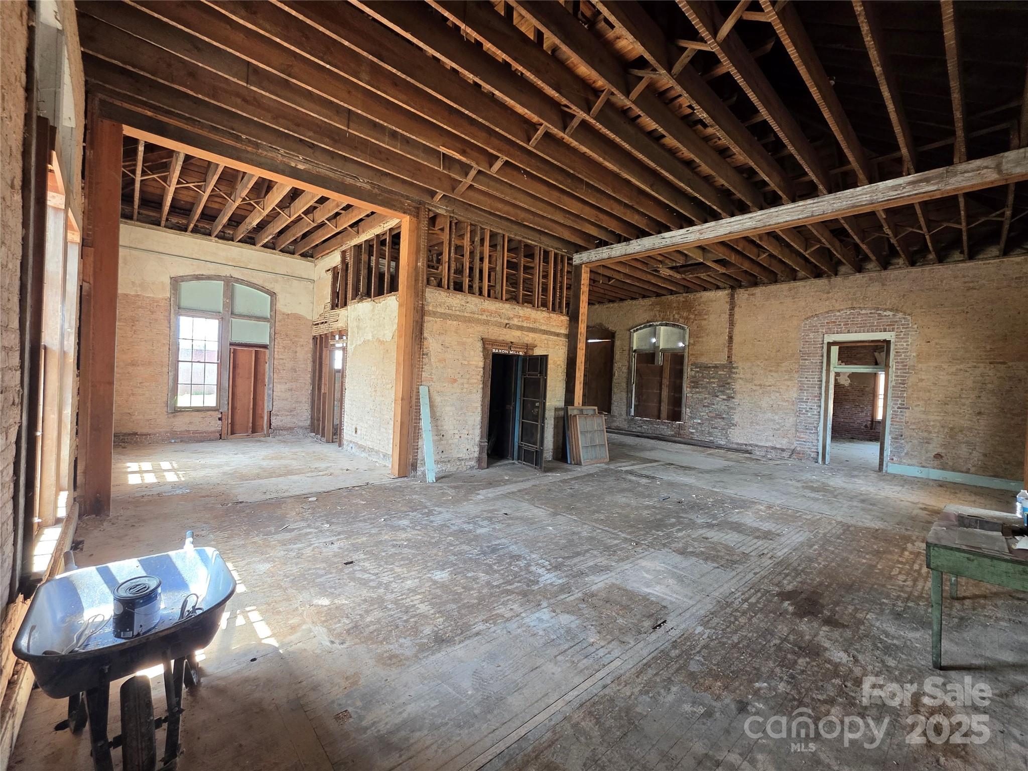 11 Front Street Property Photo 5