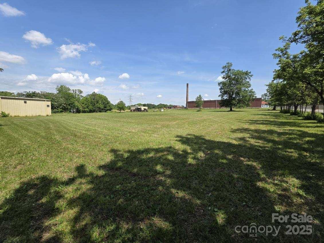 11 Front Street Property Photo 18