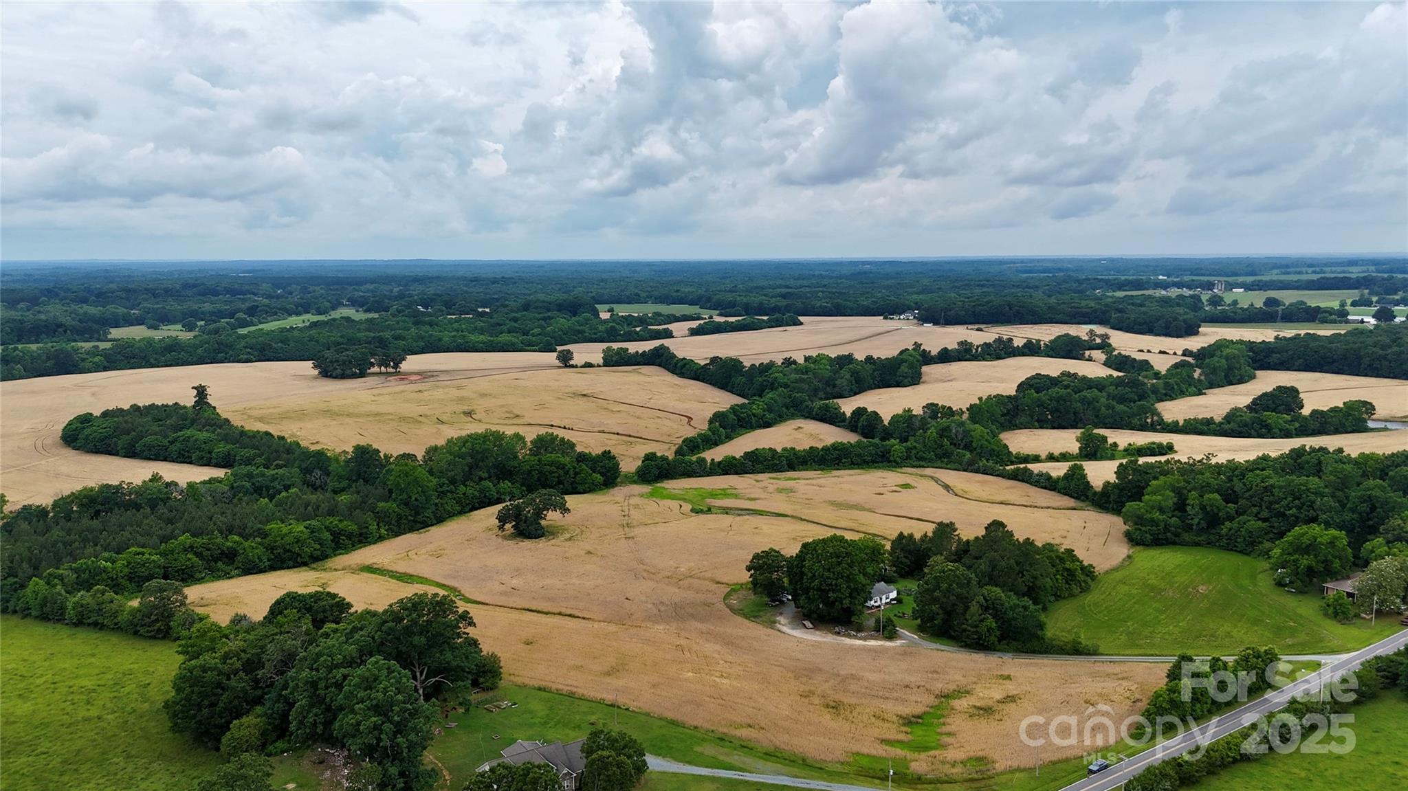 5904 Nesbit Road Property Photo 18