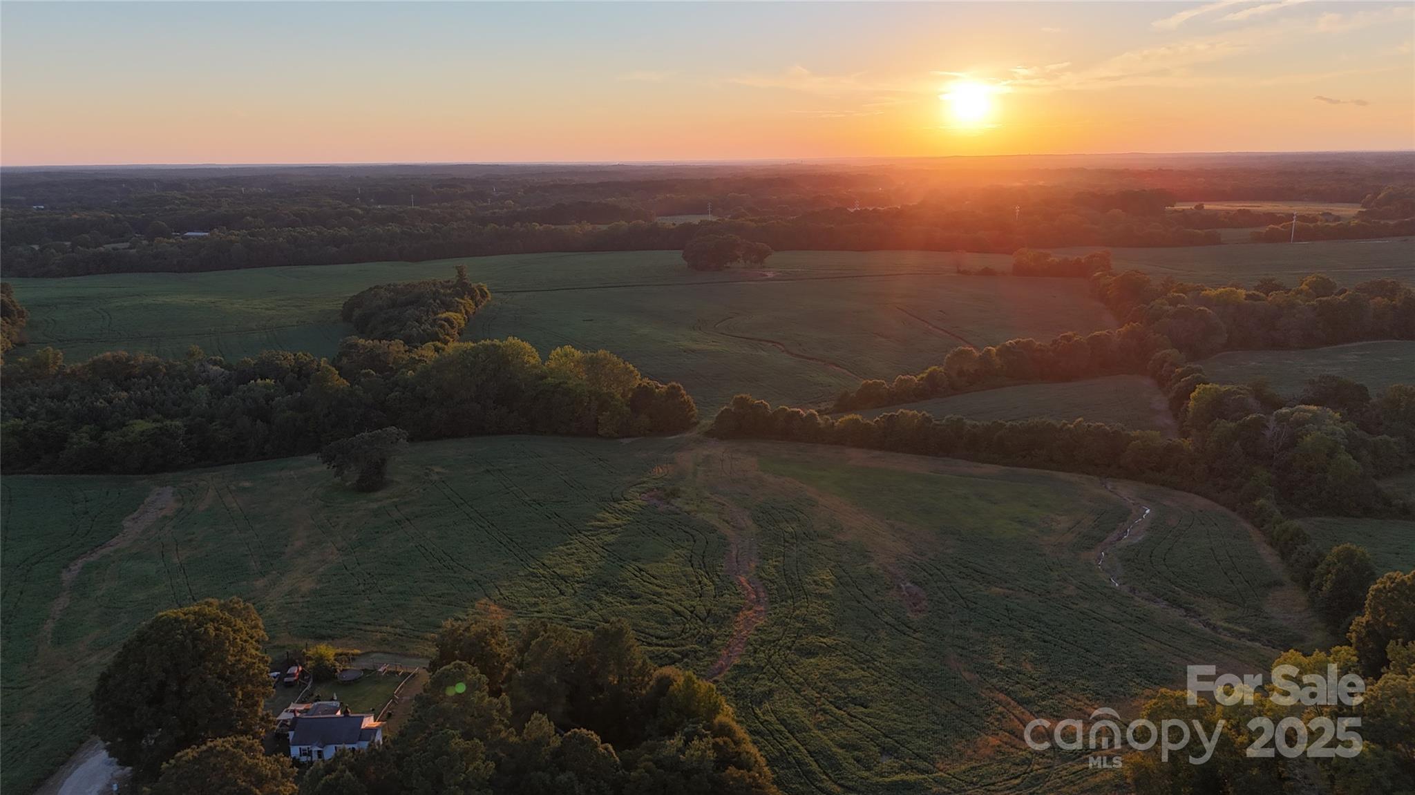 5904 Nesbit Road Property Photo 24