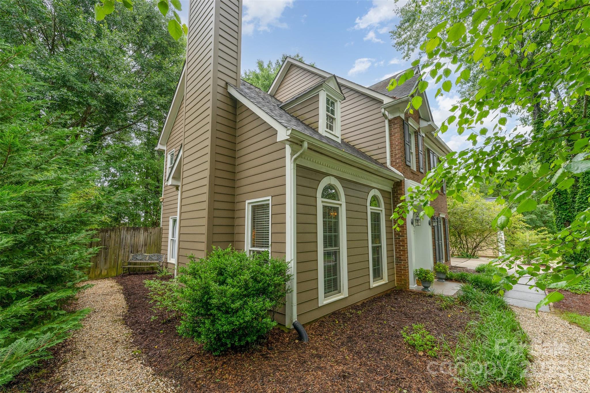 8624 Canter Post Drive Property Photo 3