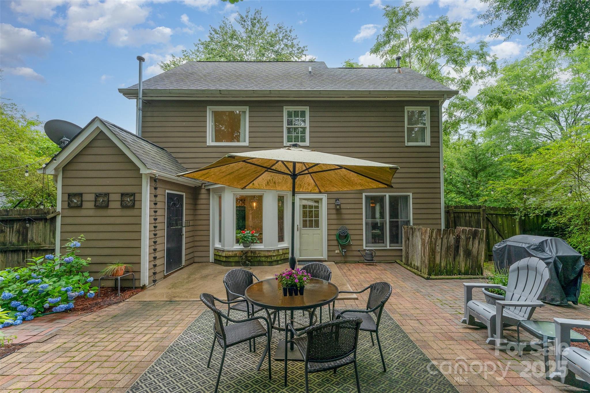 8624 Canter Post Drive Property Photo 27