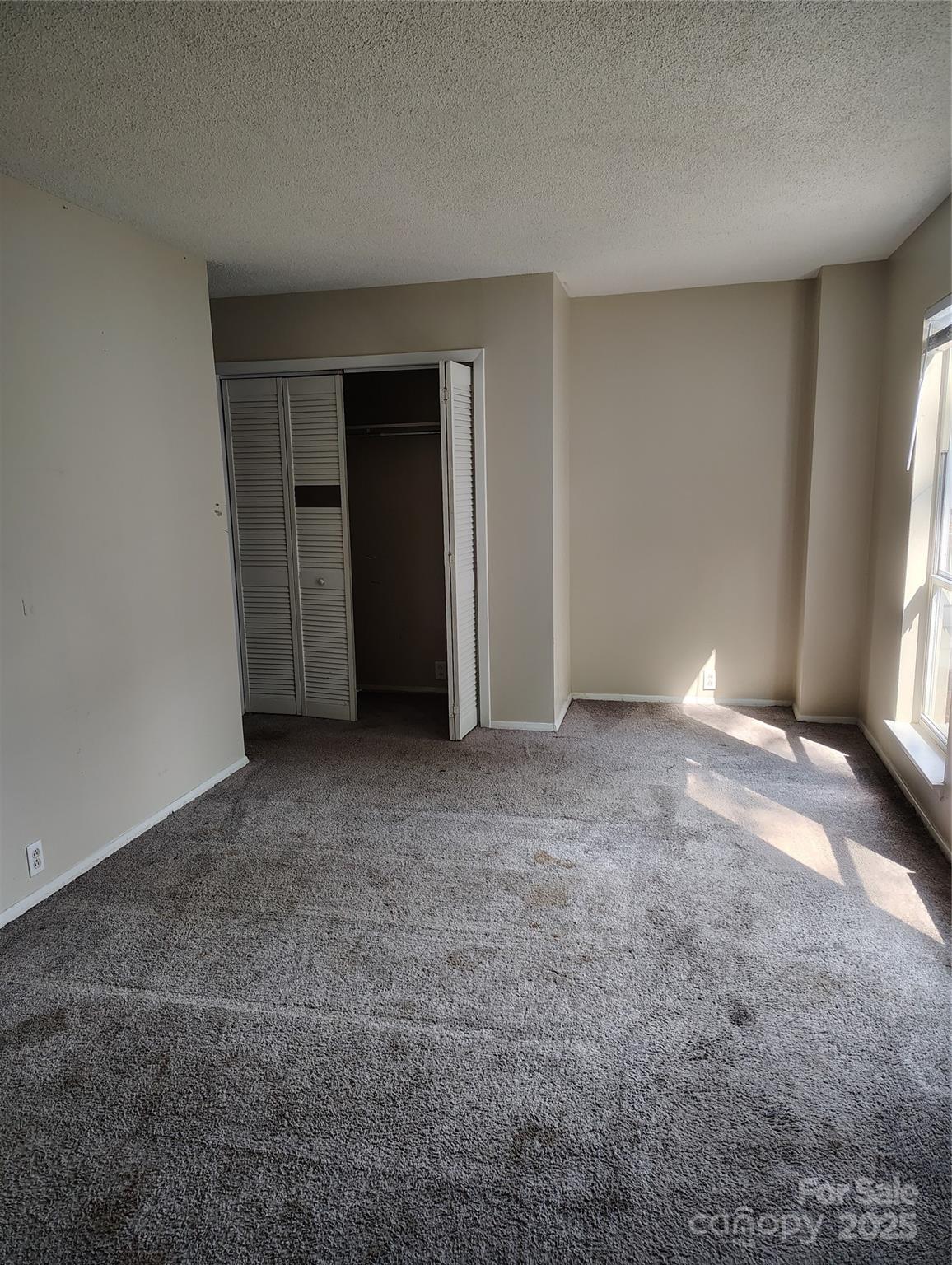 7107 Stonington Lane Property Photo 10