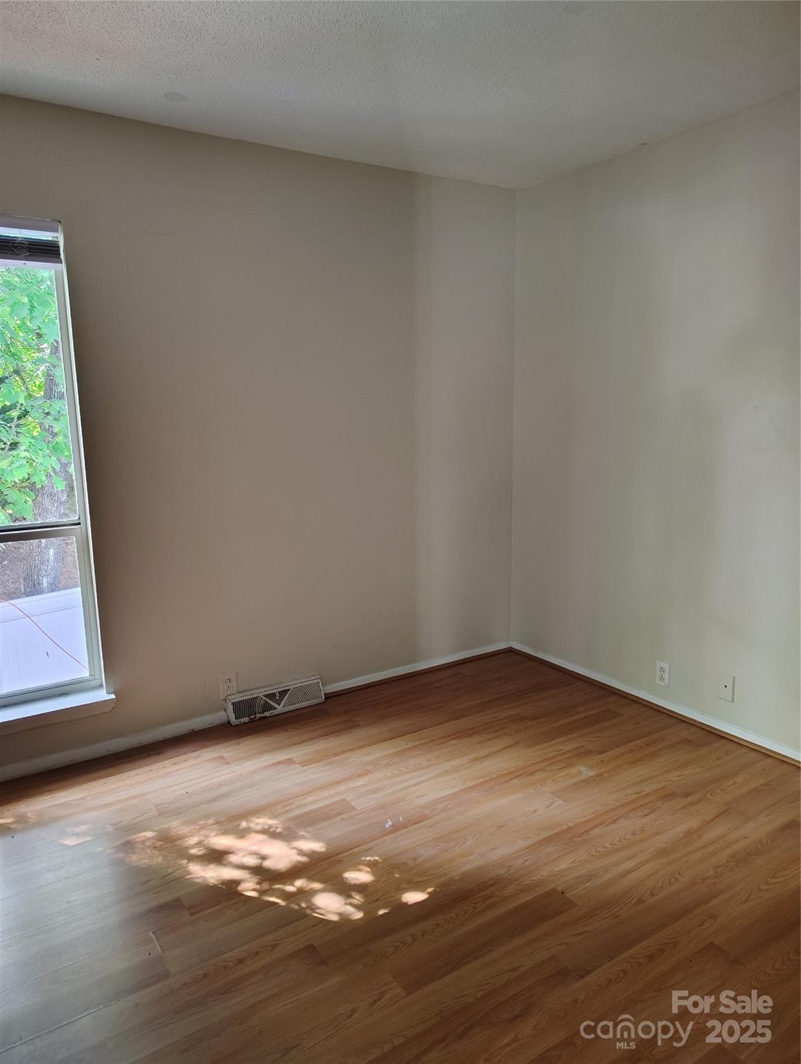 7107 Stonington Lane Property Photo 13