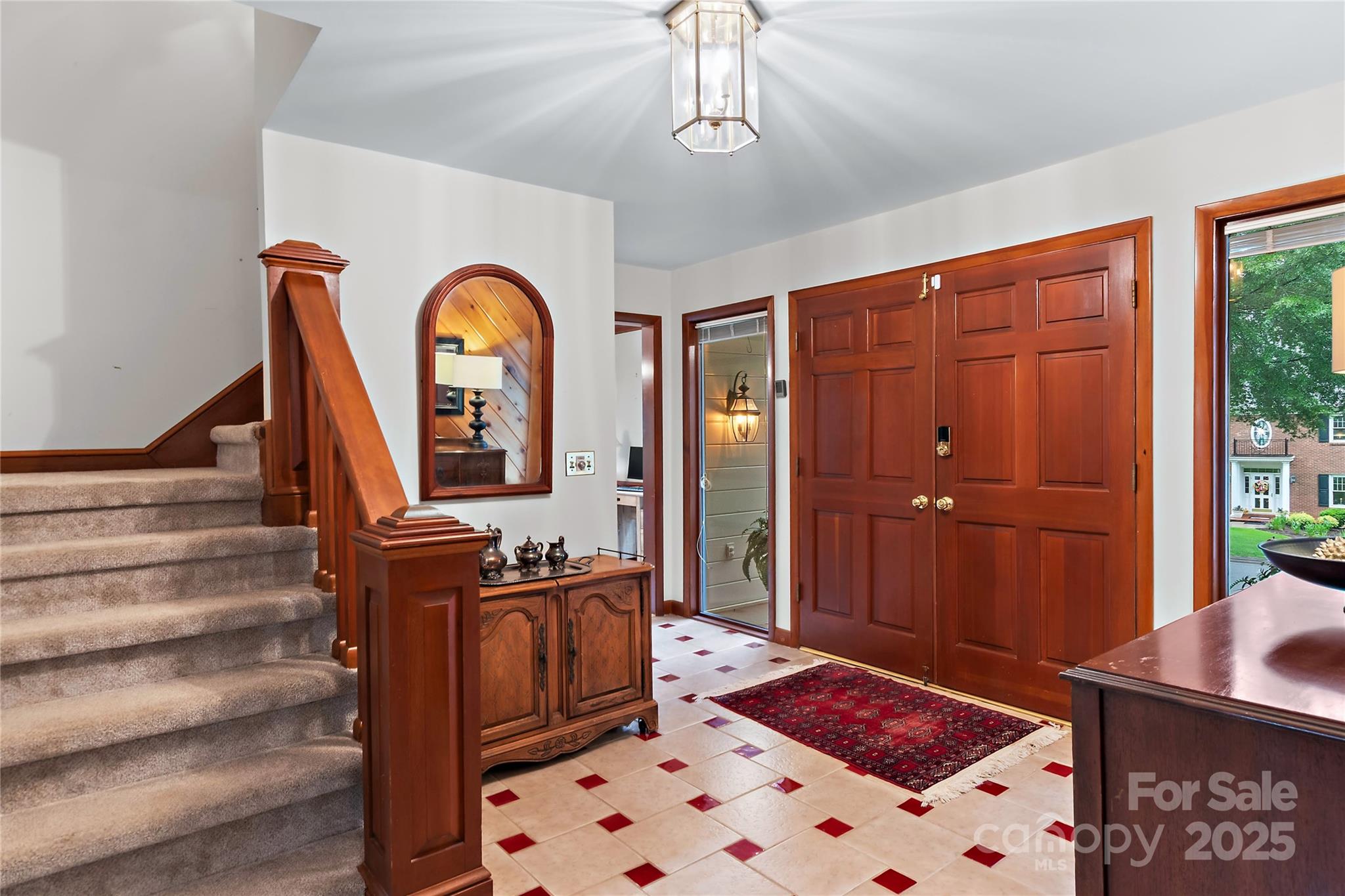 1201 Cliffspring Court Property Photo 5