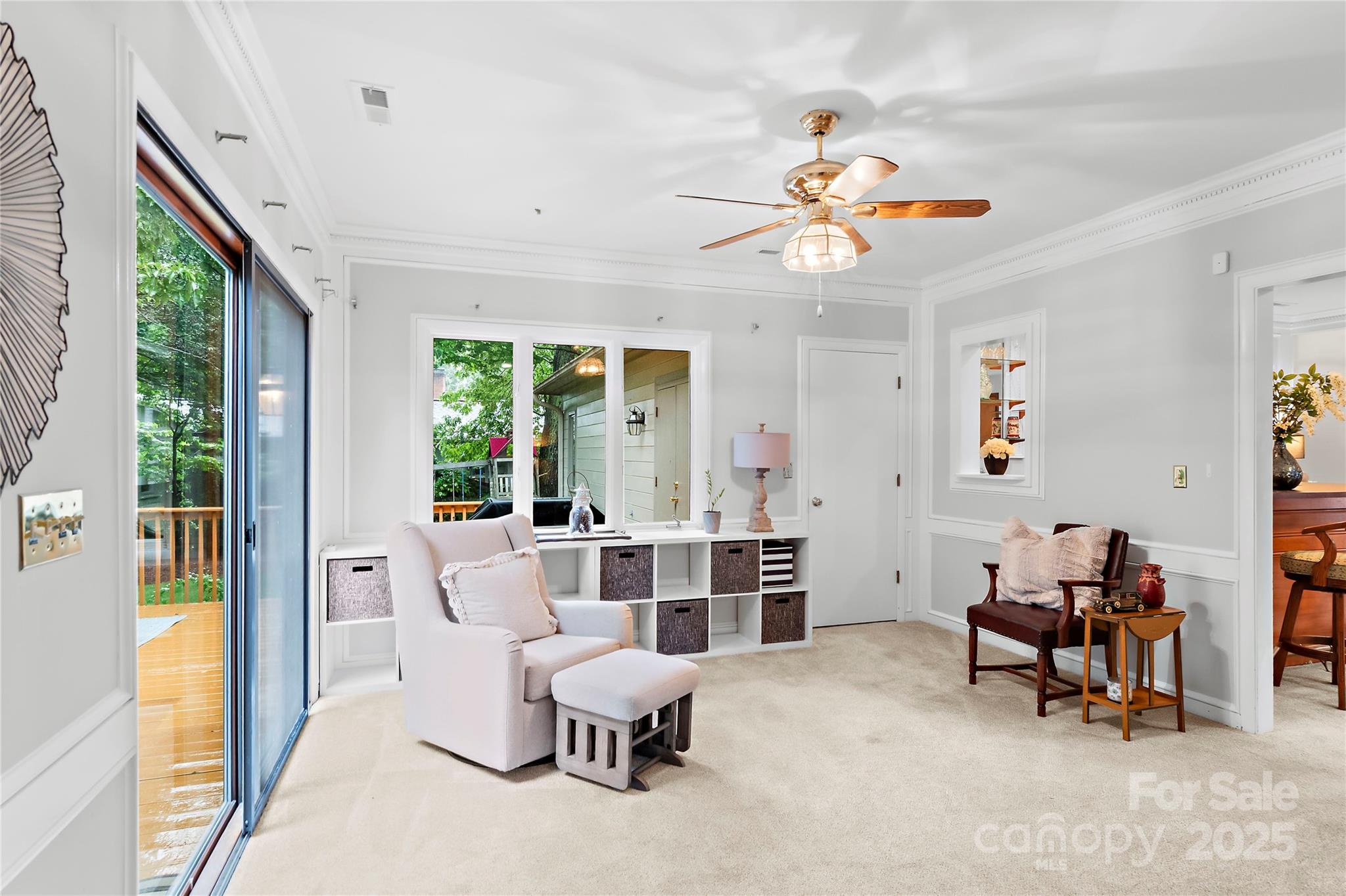 1201 Cliffspring Court Property Photo 9