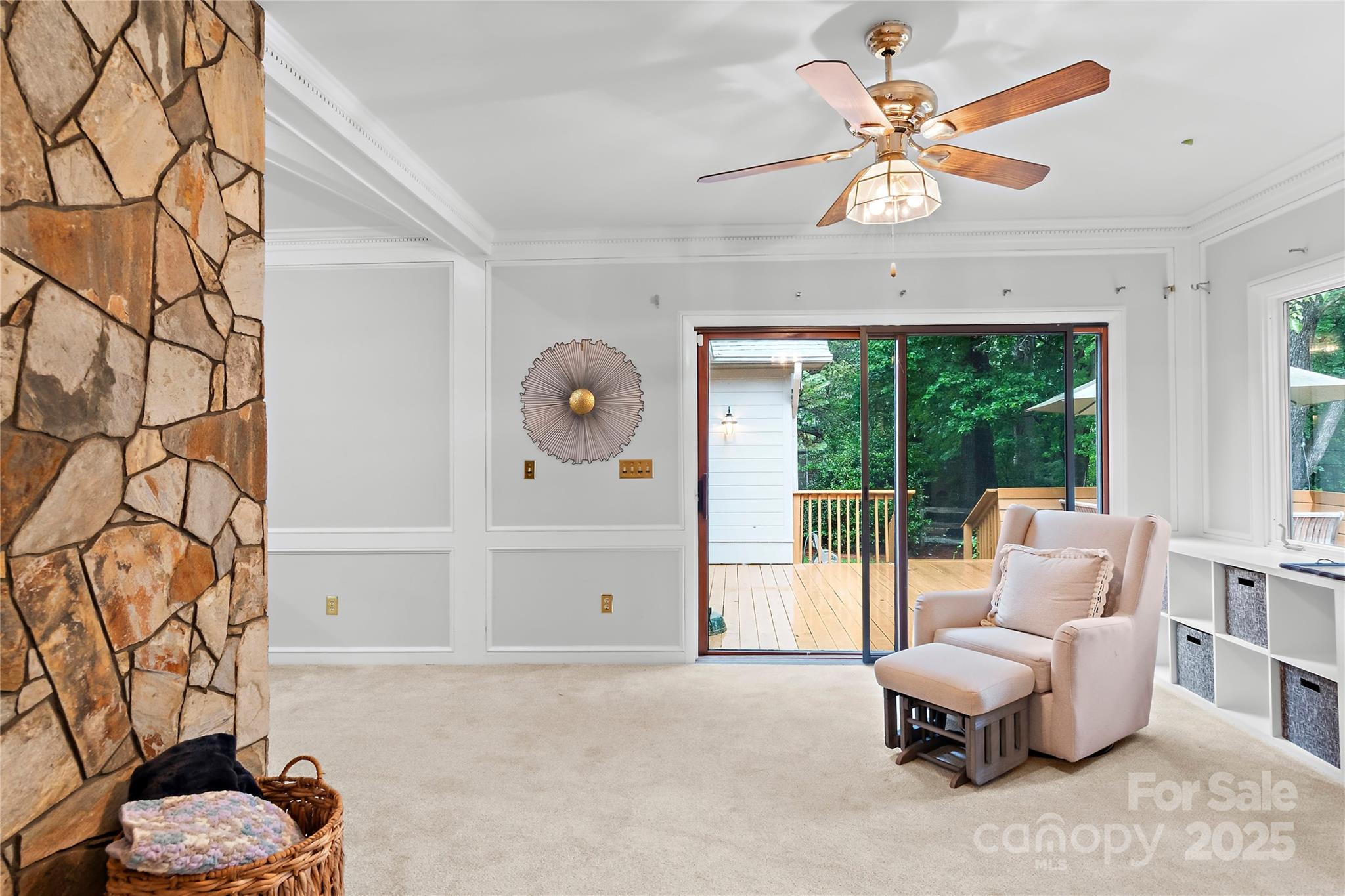 1201 Cliffspring Court Property Photo 10