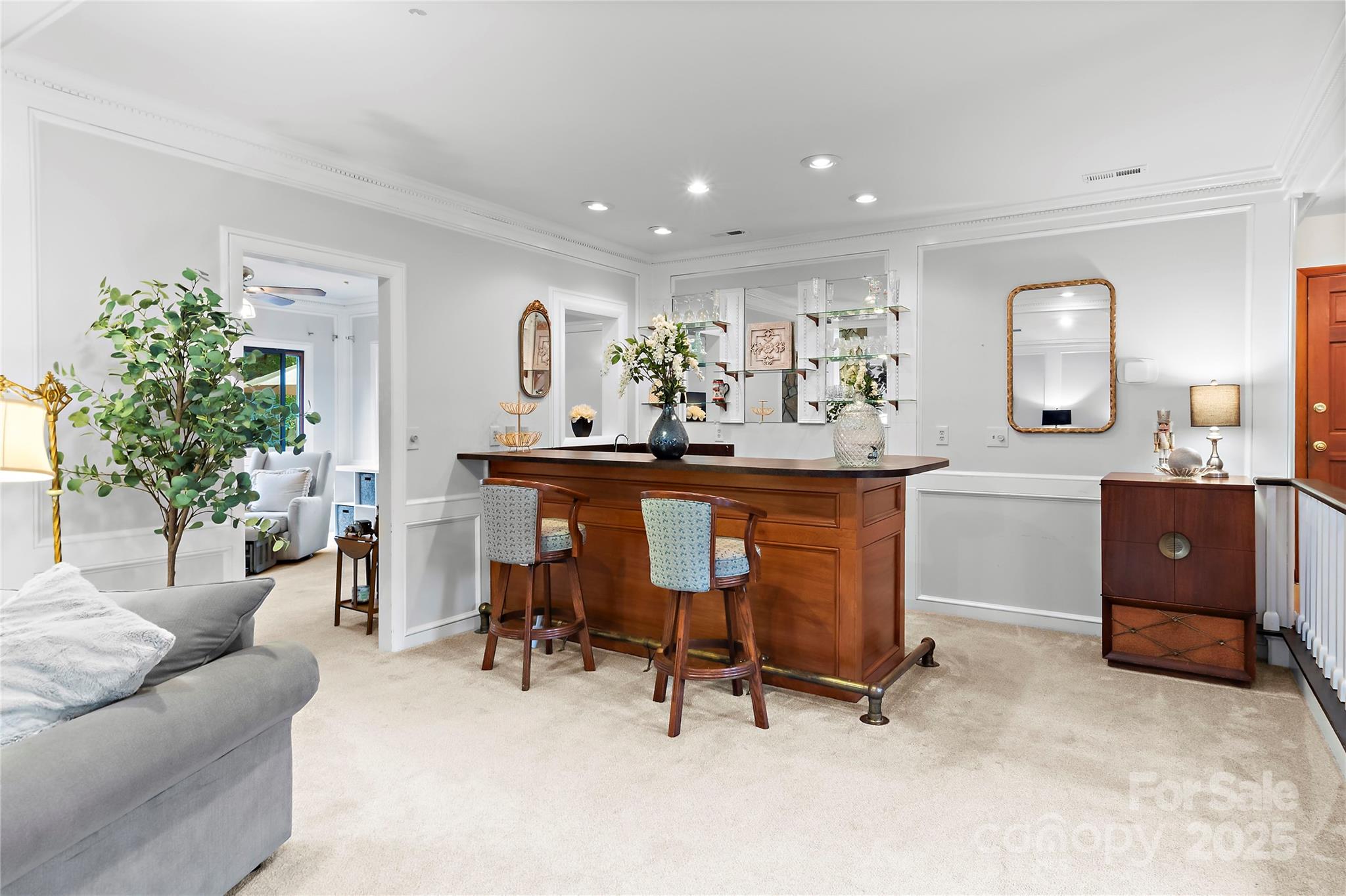 1201 Cliffspring Court Property Photo 11