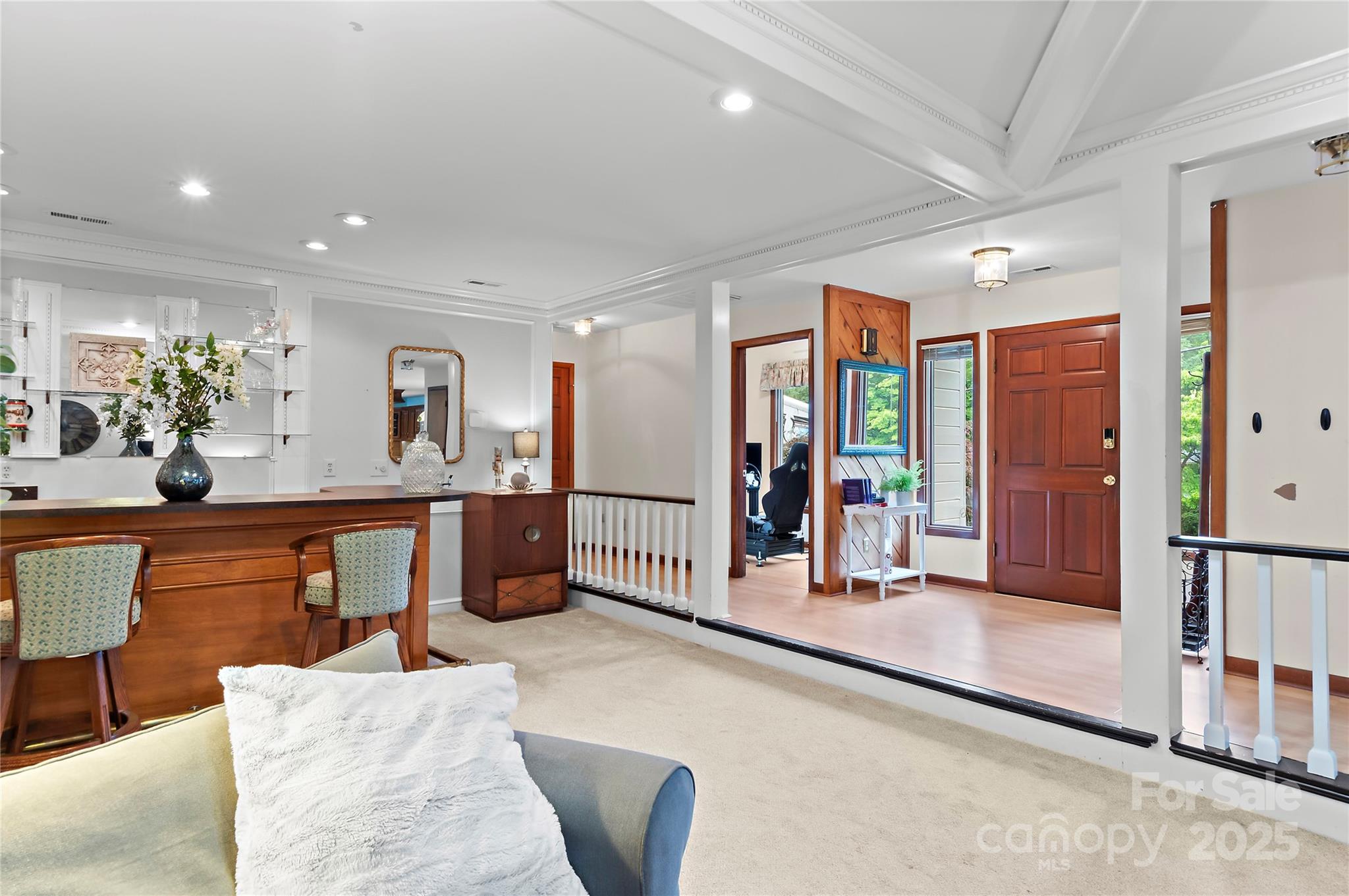 1201 Cliffspring Court Property Photo 12