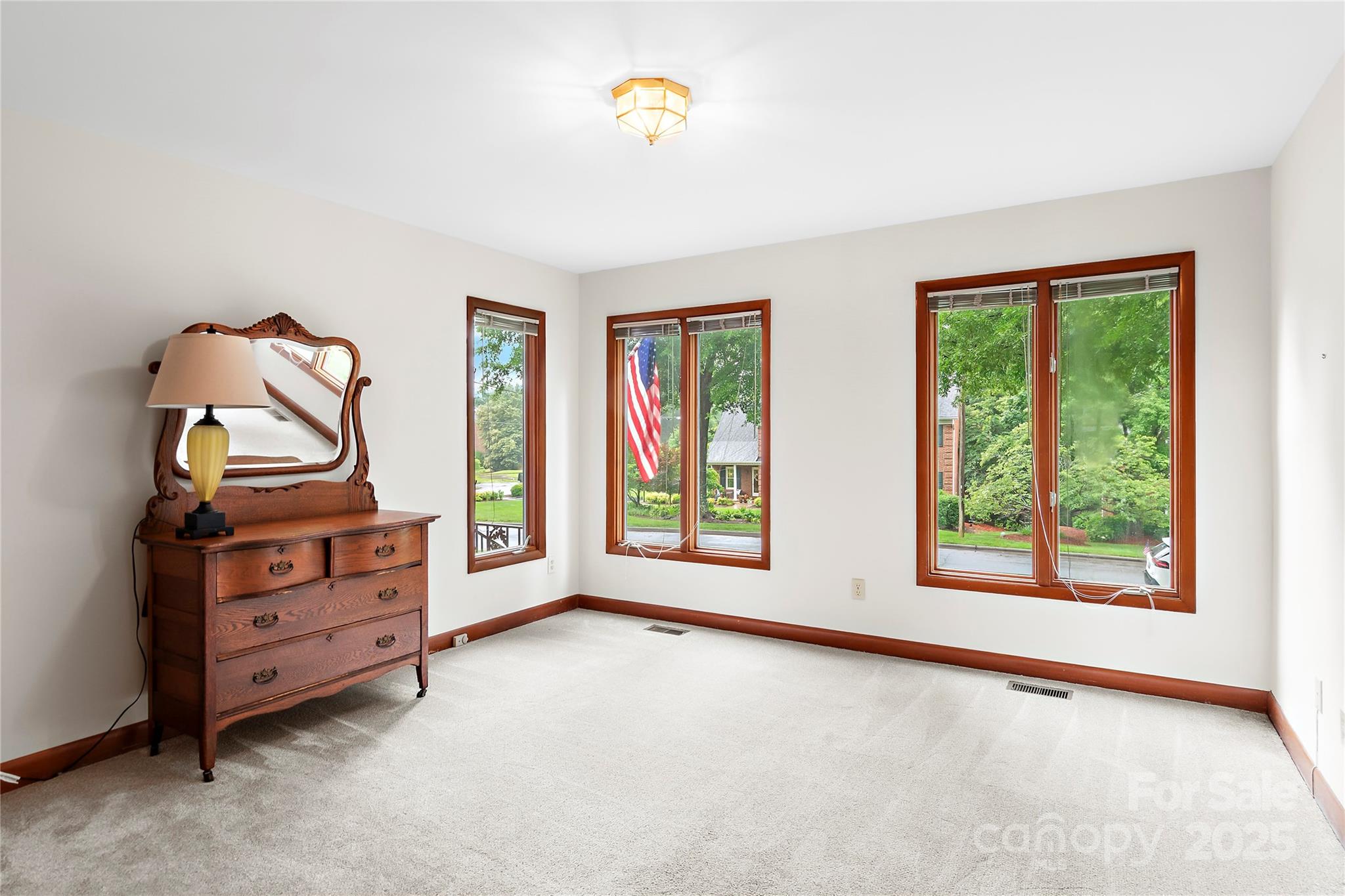 1201 Cliffspring Court Property Photo 29