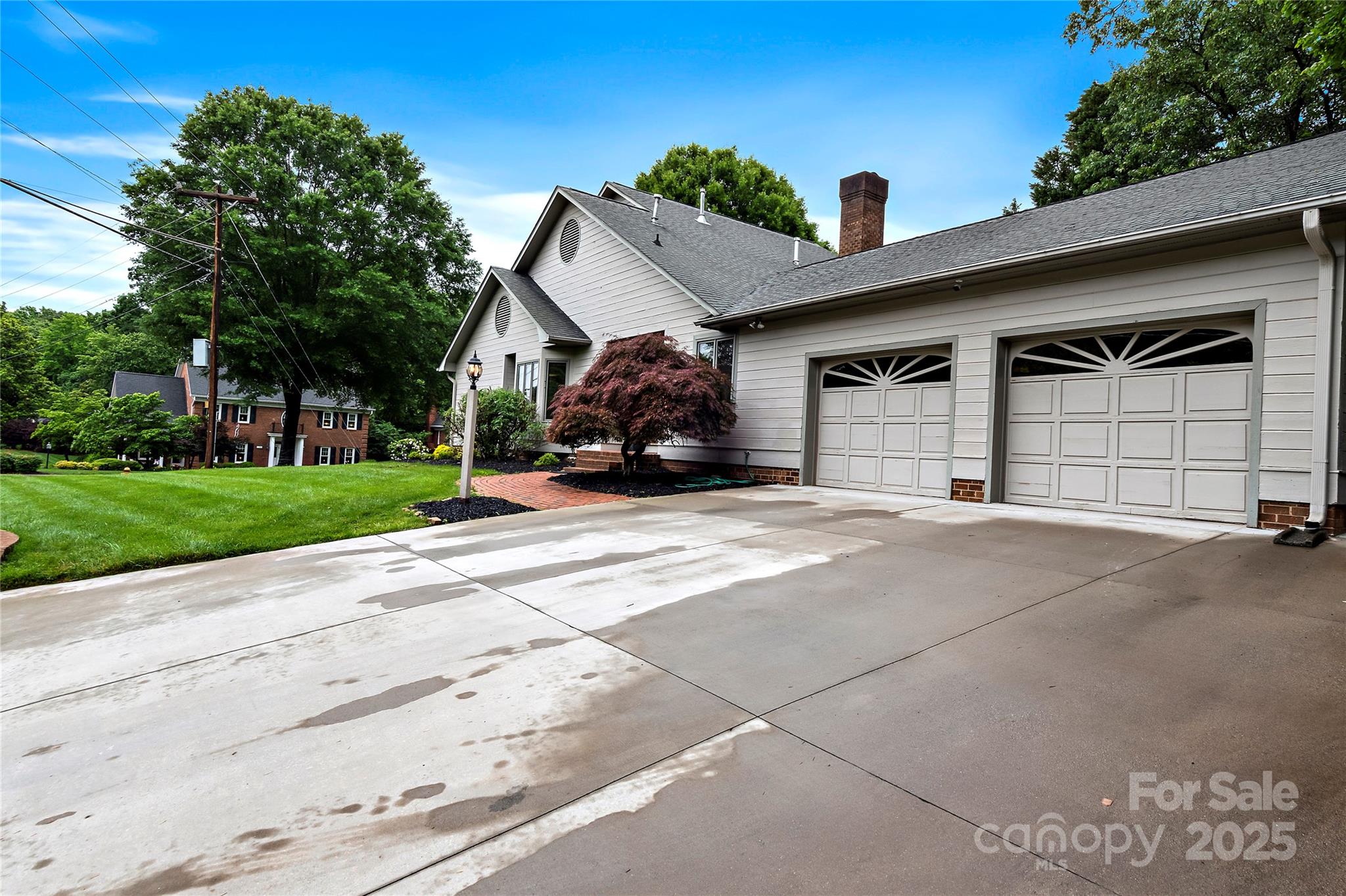 1201 Cliffspring Court Property Photo 40