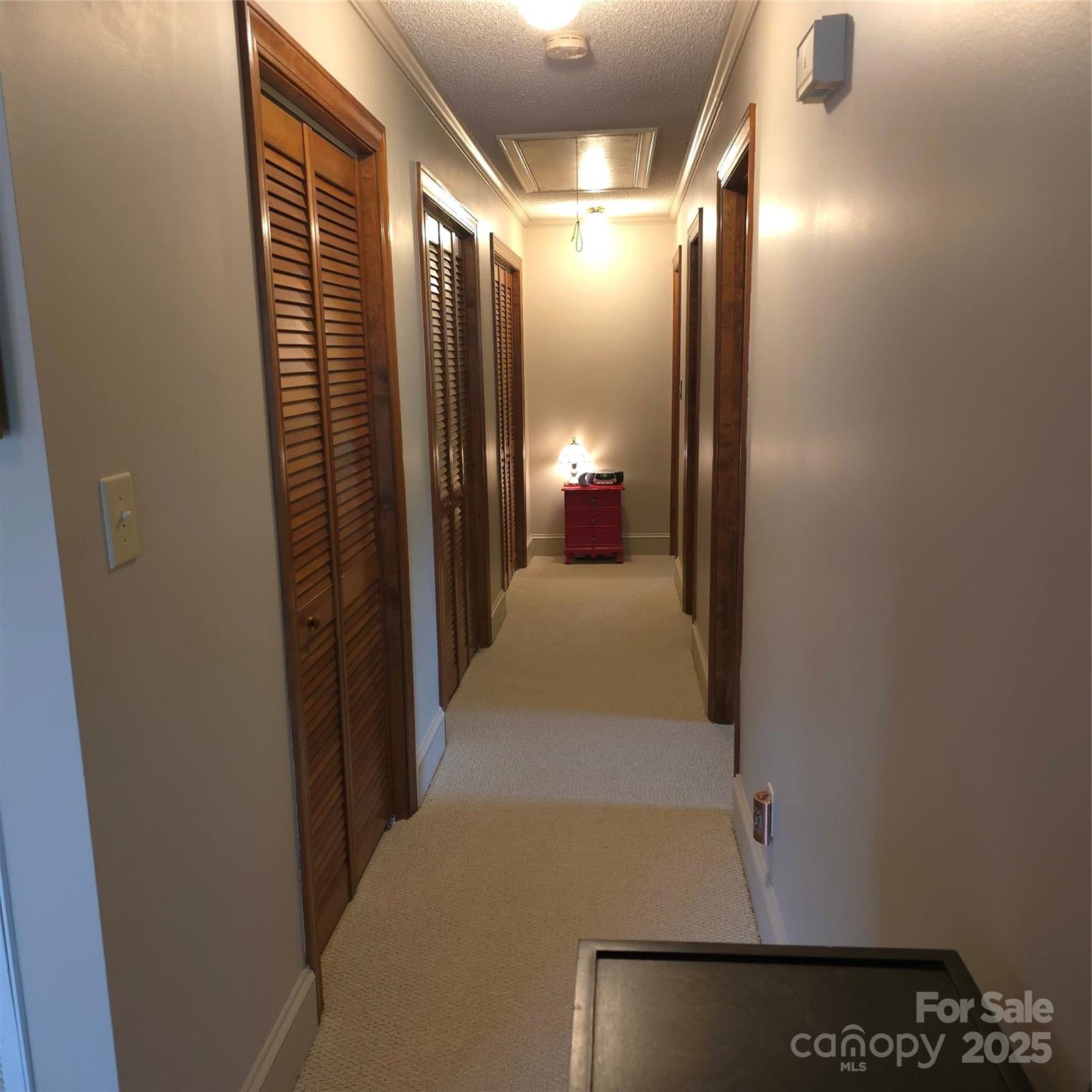 600 Colby Circle Property Photo 5