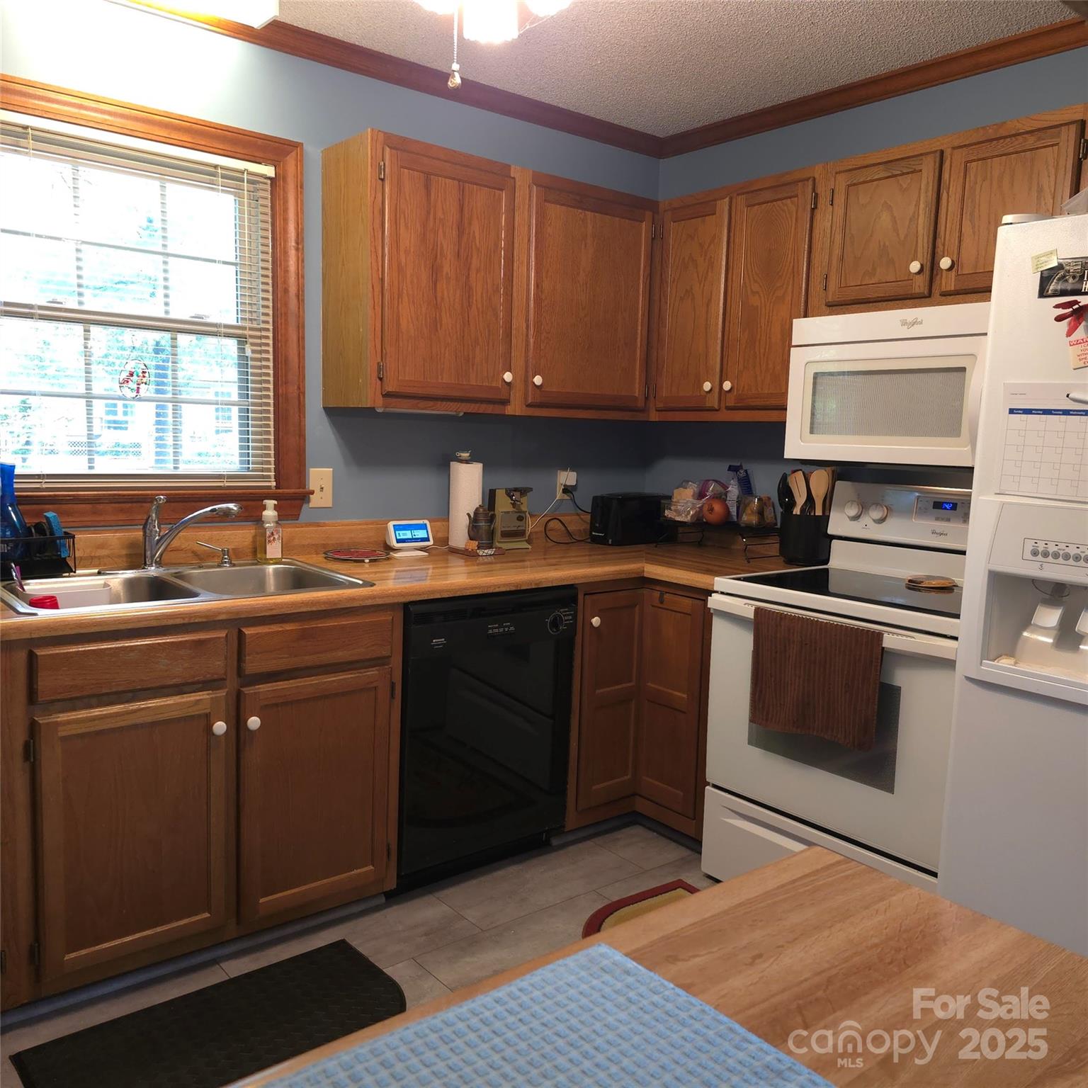 600 Colby Circle Property Photo 13