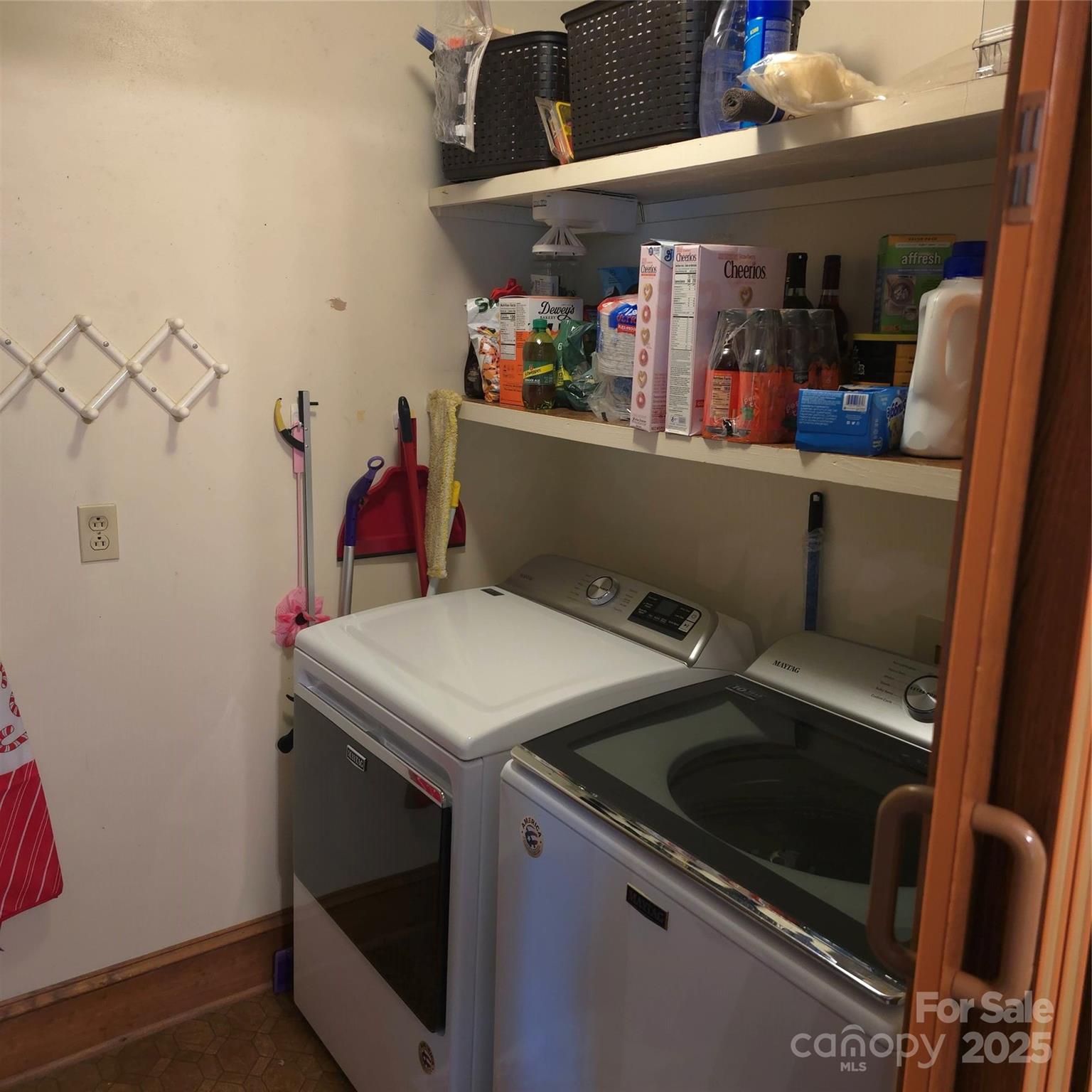 600 Colby Circle Property Photo 15