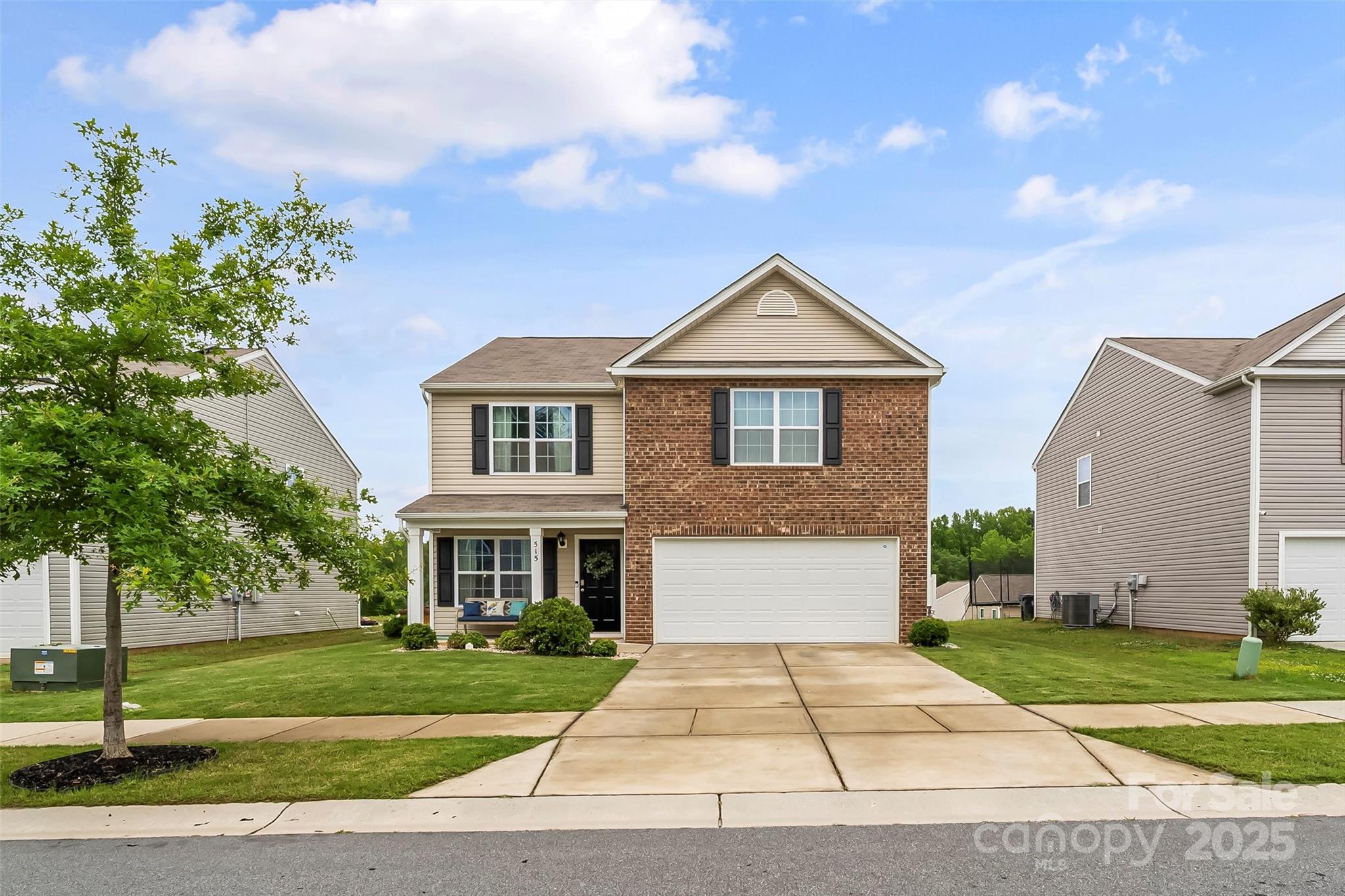 515 Benford Lane Property Photo 1