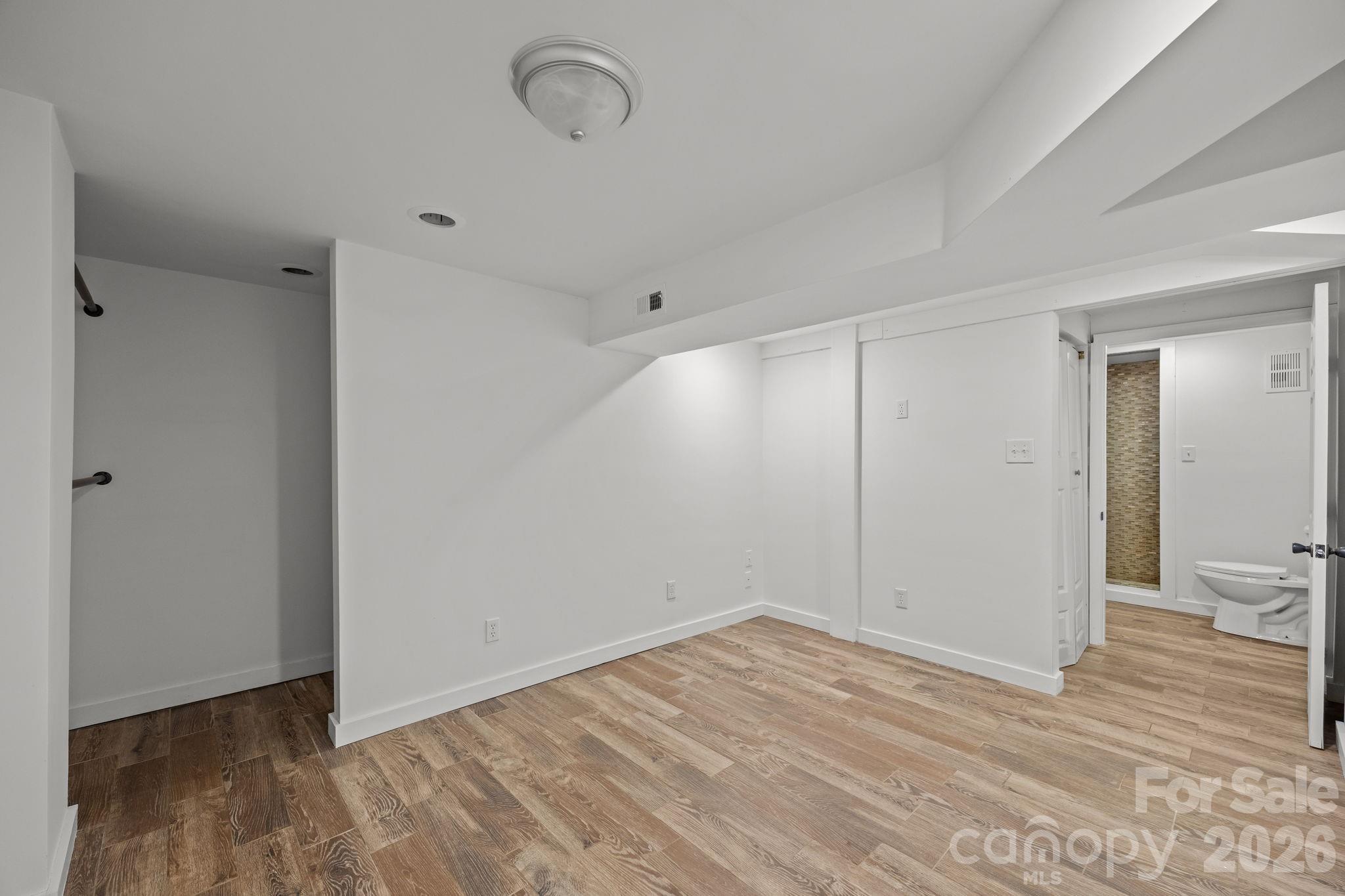 175 Chatham Road Property Photo 38
