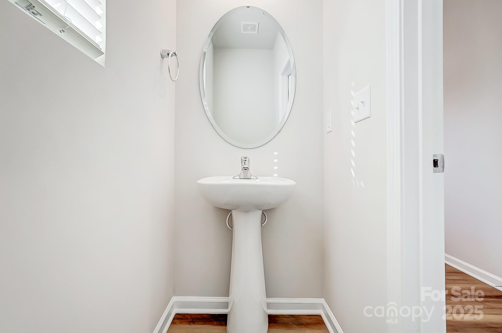 3030 Big Bend Drive Property Photo 14