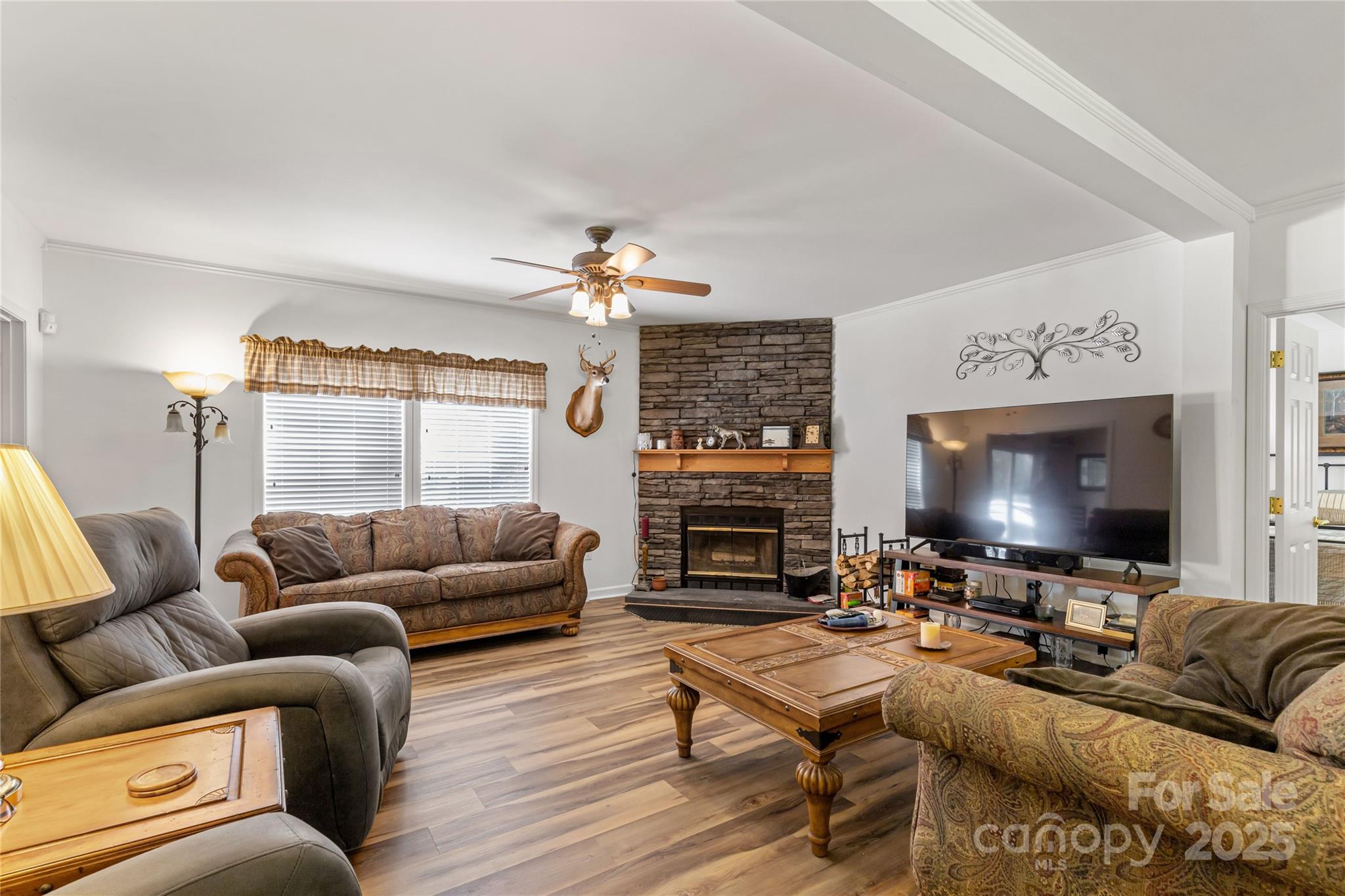 1738 Charlotte Highway Property Photo 8