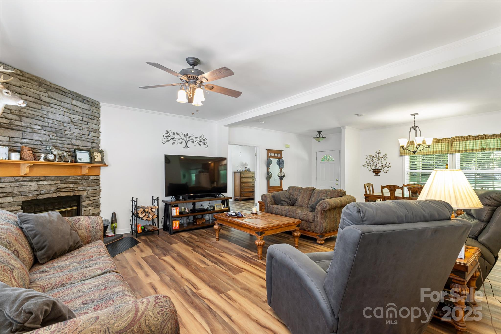 1738 Charlotte Highway Property Photo 10