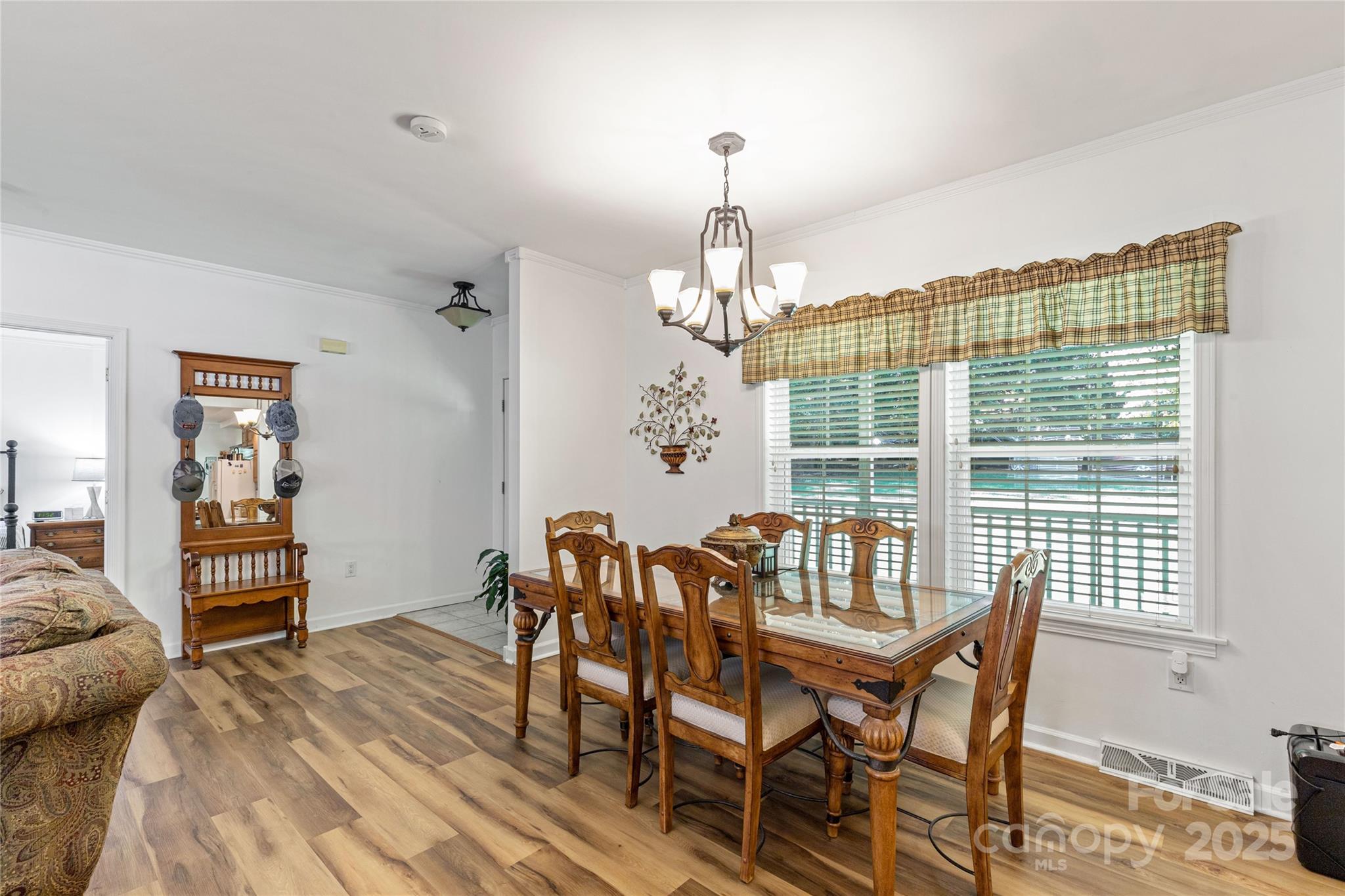 1738 Charlotte Highway Property Photo 13