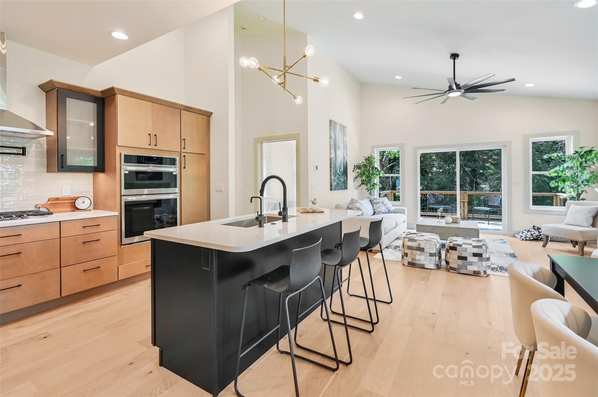 30 Sand Hill Road Property Photo 10