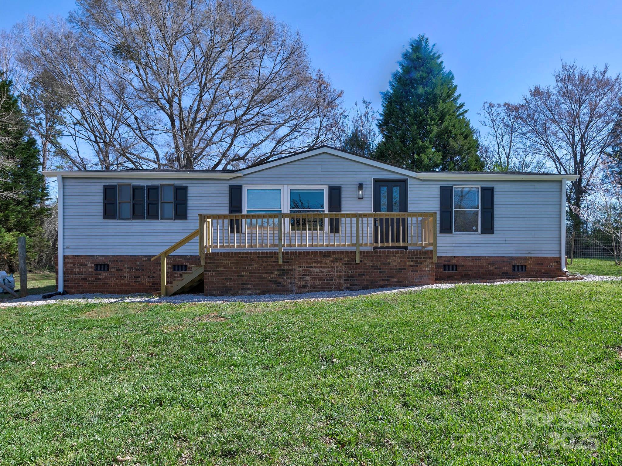 1038 Gold Mine Drive Property Photo 1