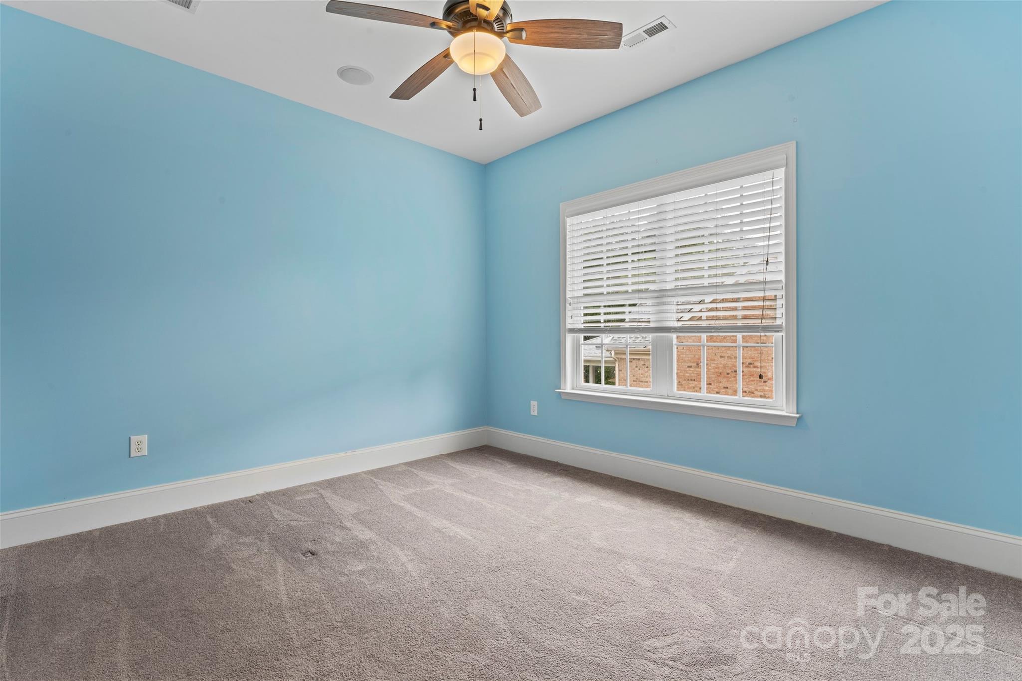 13716 Glen Abbey Drive Property Photo 26