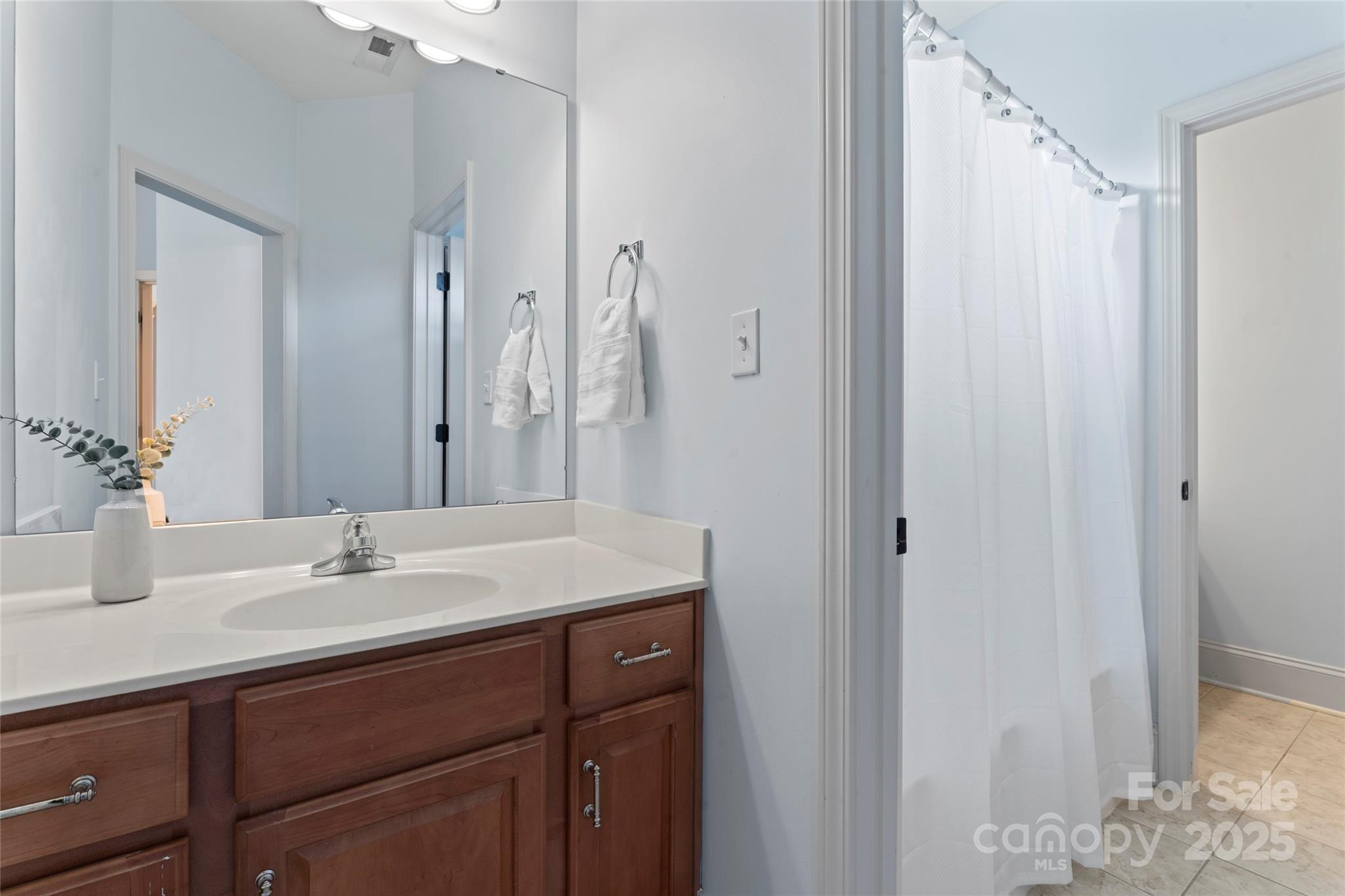 13716 Glen Abbey Drive Property Photo 31