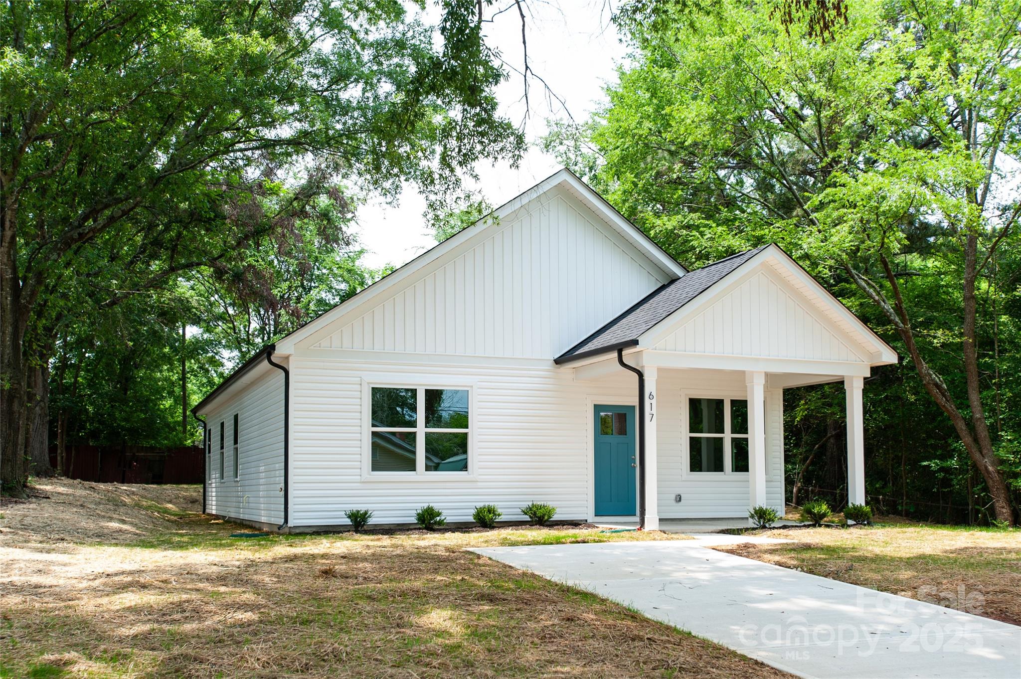 617 English Street Property Photo 1