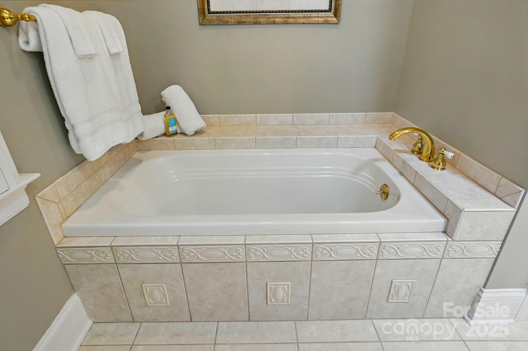 102 Rosewood Lane Property Photo 24