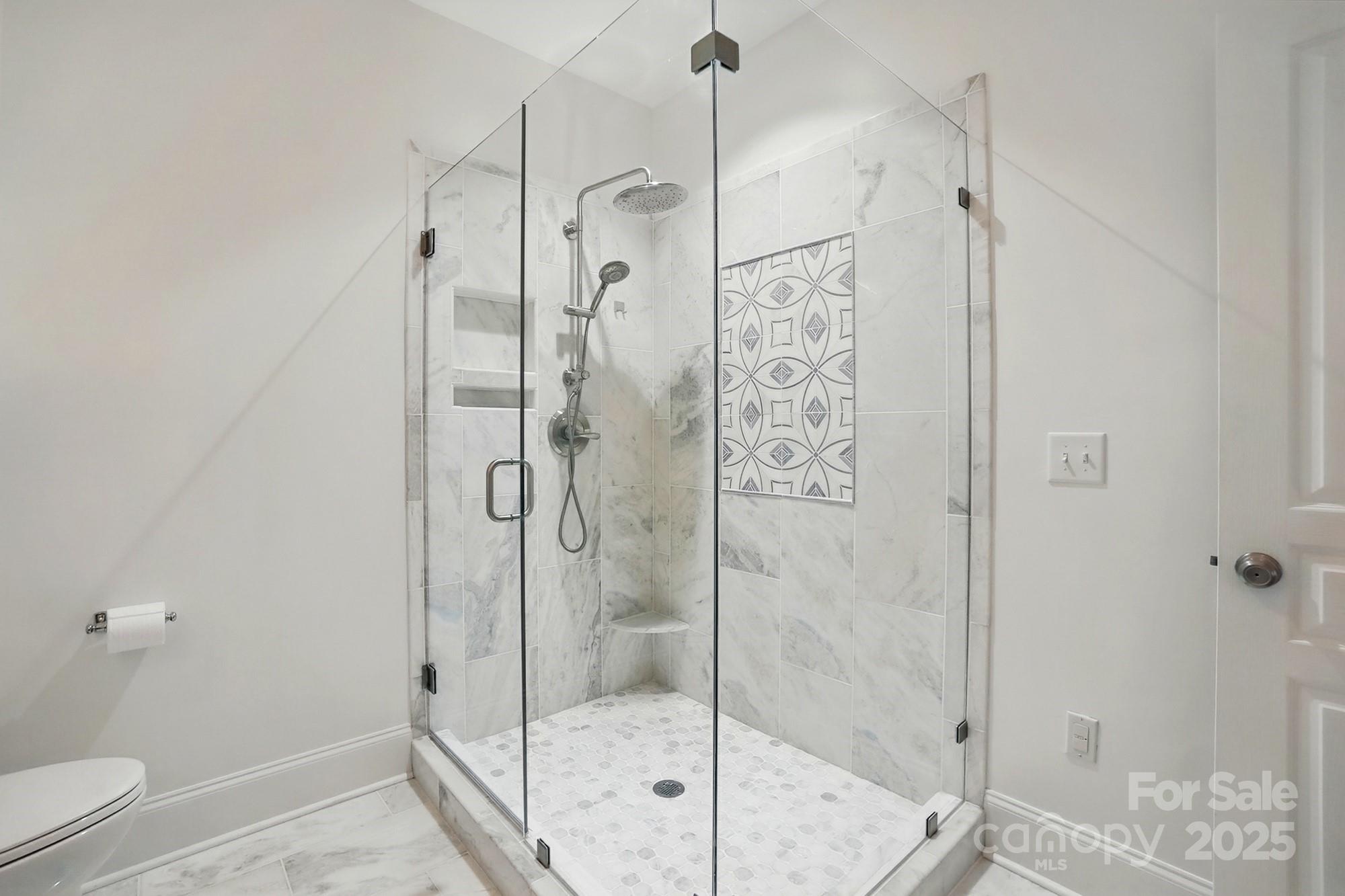 102 Rosewood Lane Property Photo 29