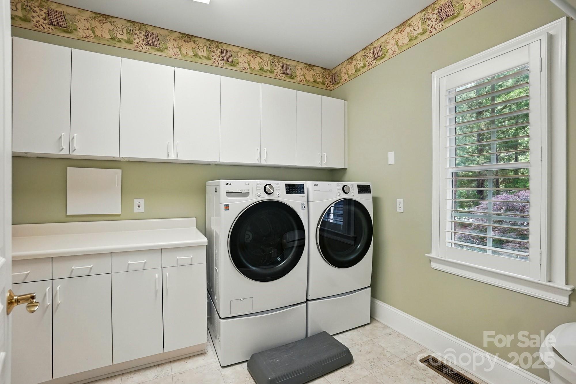 102 Rosewood Lane Property Photo 32