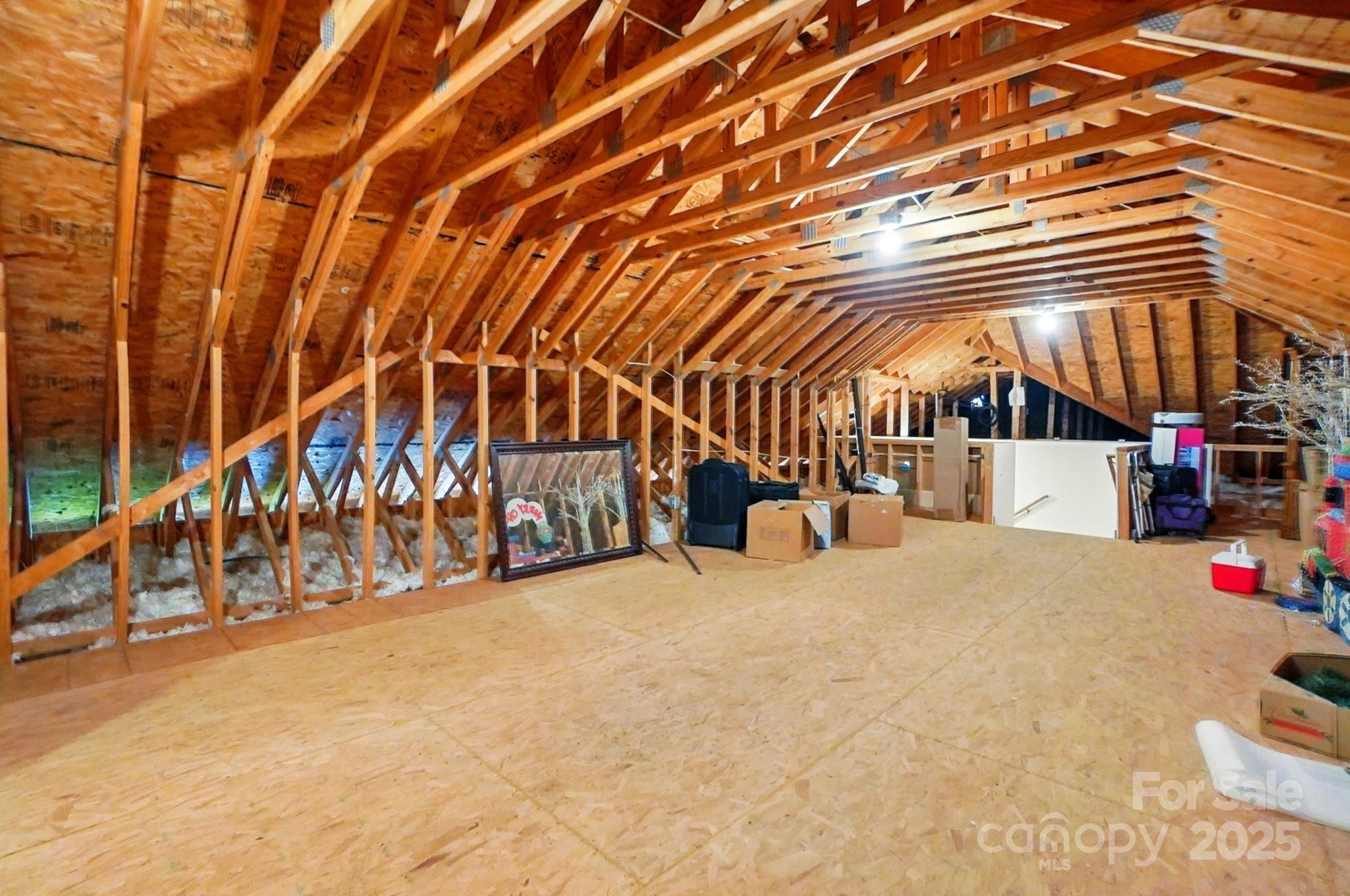 102 Rosewood Lane Property Photo 40