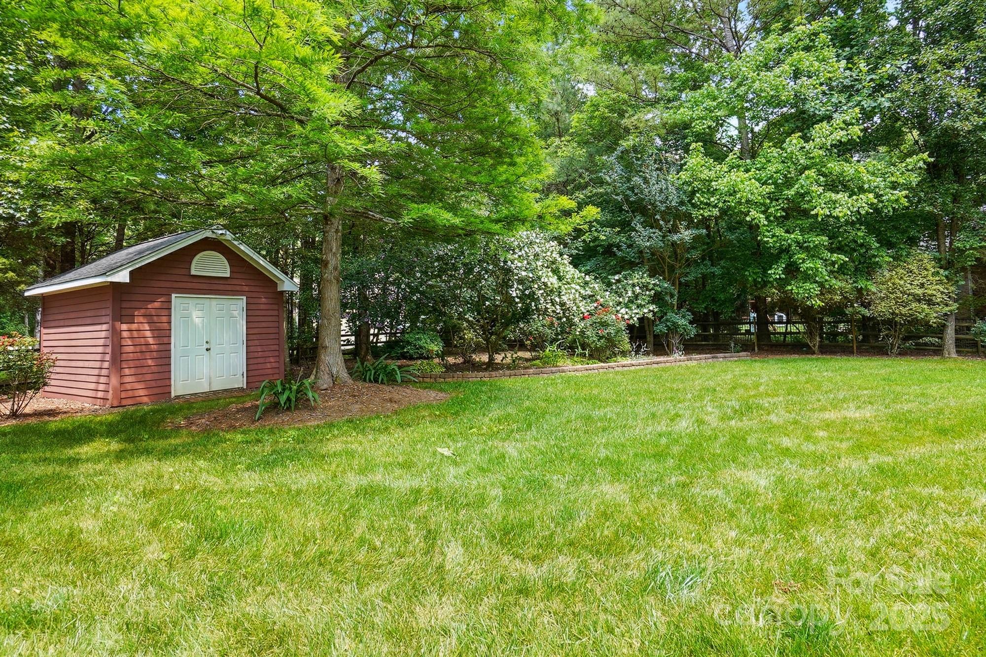 102 Rosewood Lane Property Photo 47