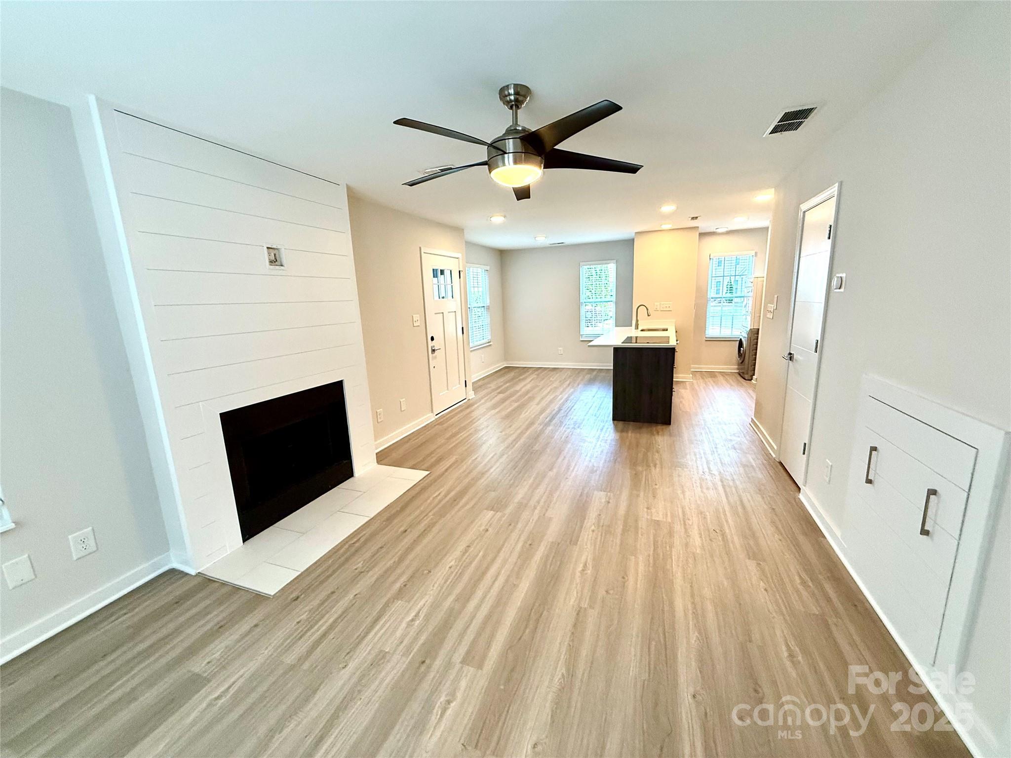 1519 Briar Creek Road B Property Photo 13