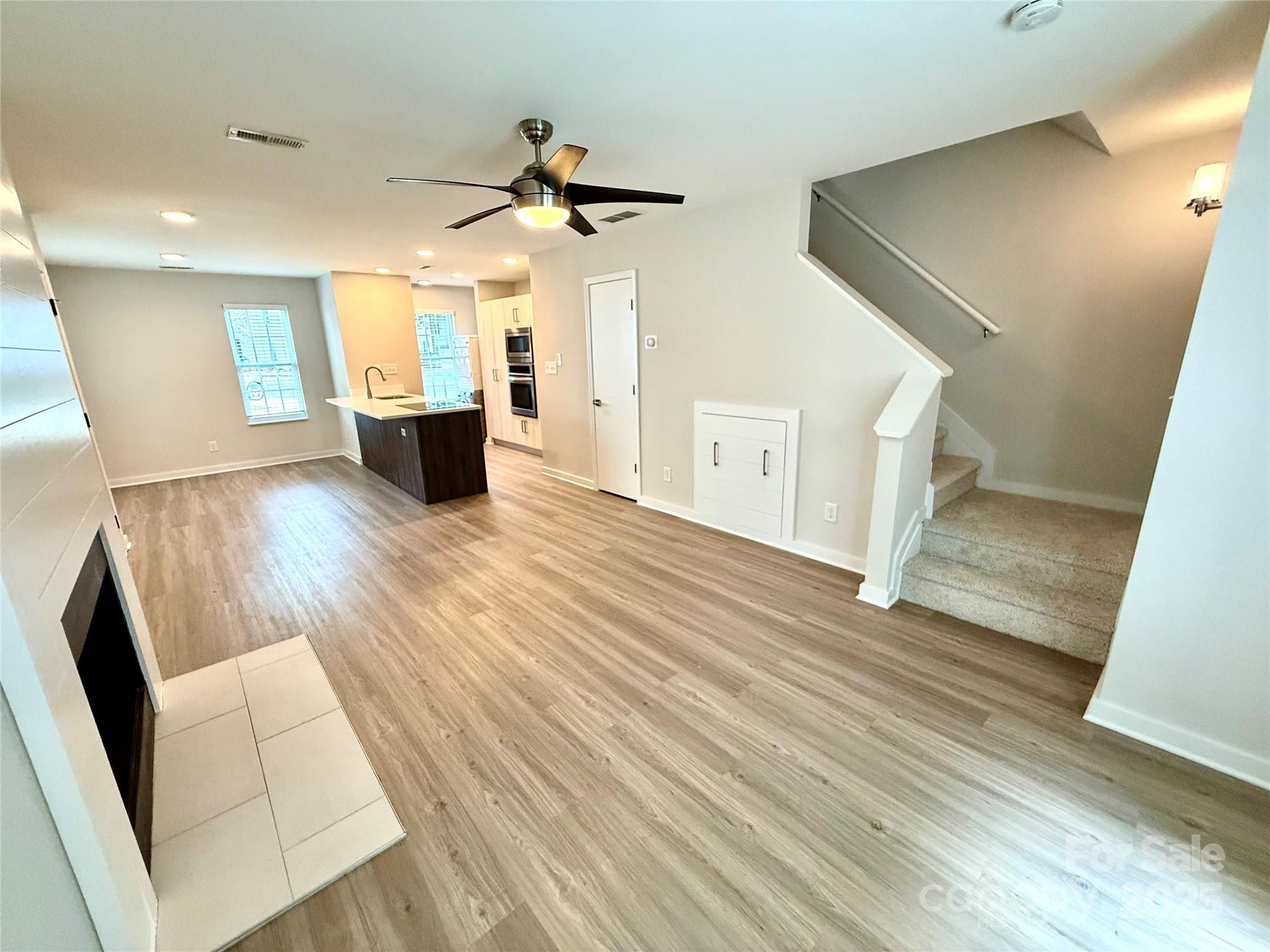 1519 Briar Creek Road B Property Photo 15