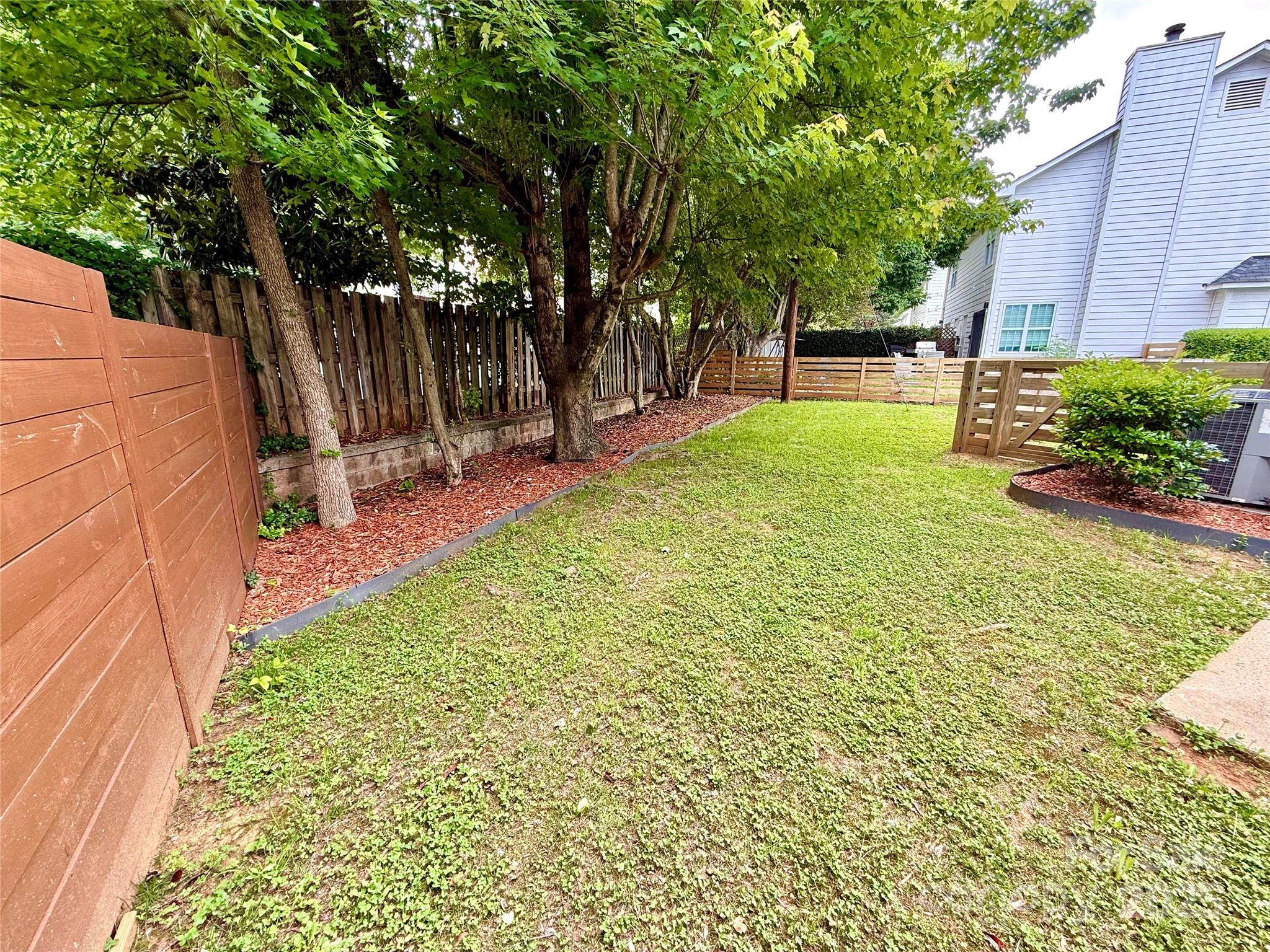 1519 Briar Creek Road B Property Photo 30
