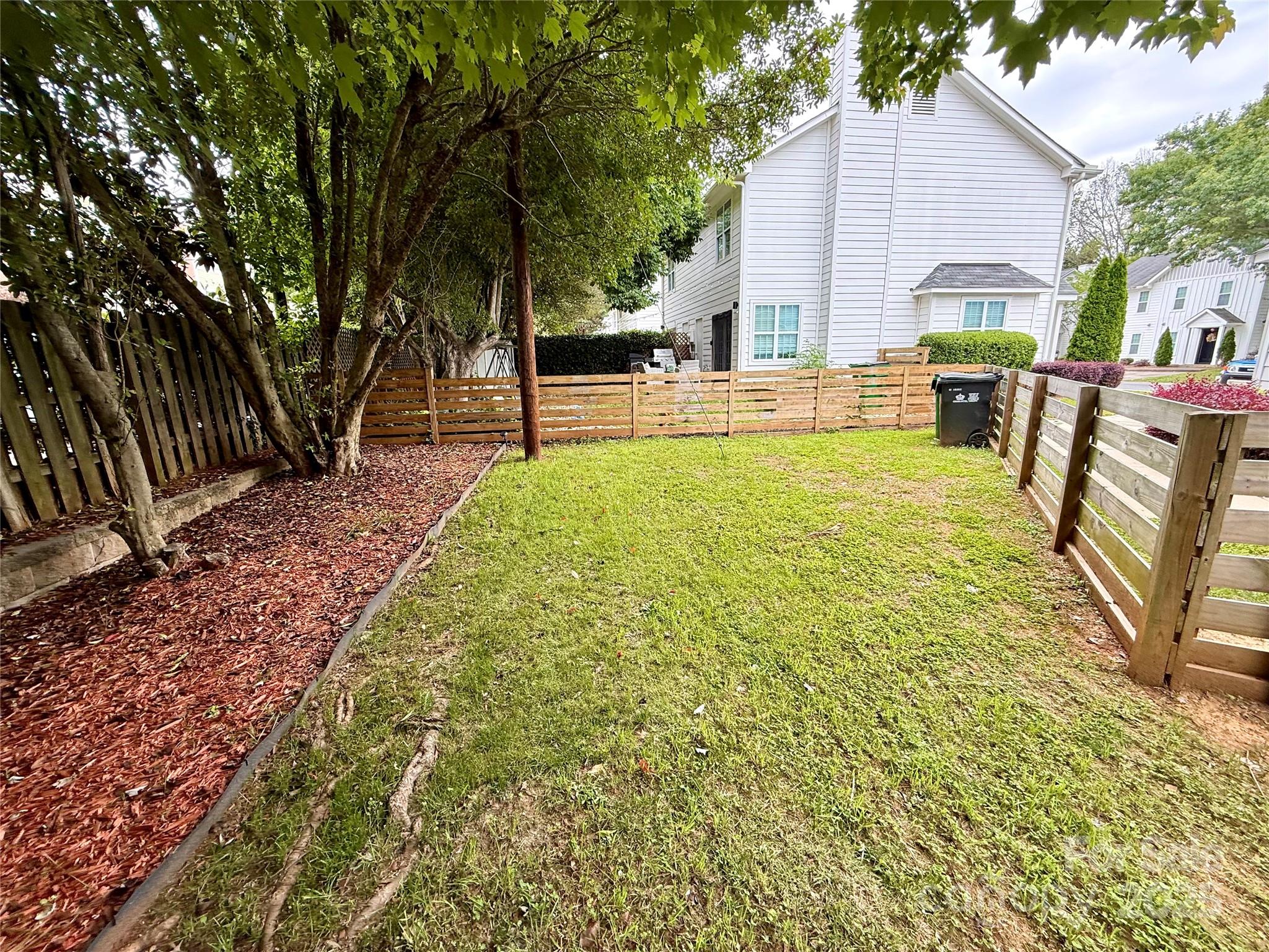 1519 Briar Creek Road B Property Photo 31