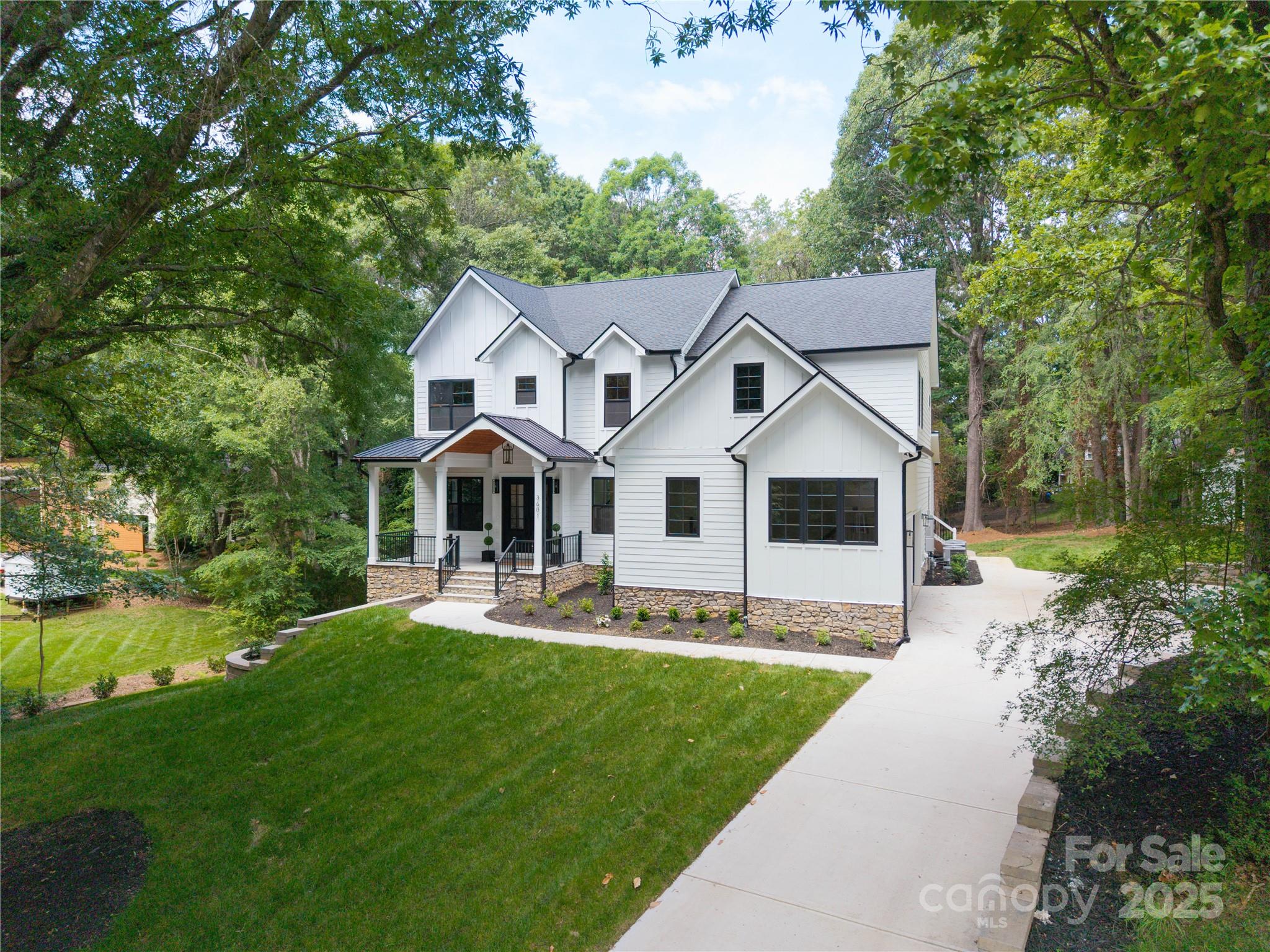 3601 Woody Grove Lane Property Photo 1
