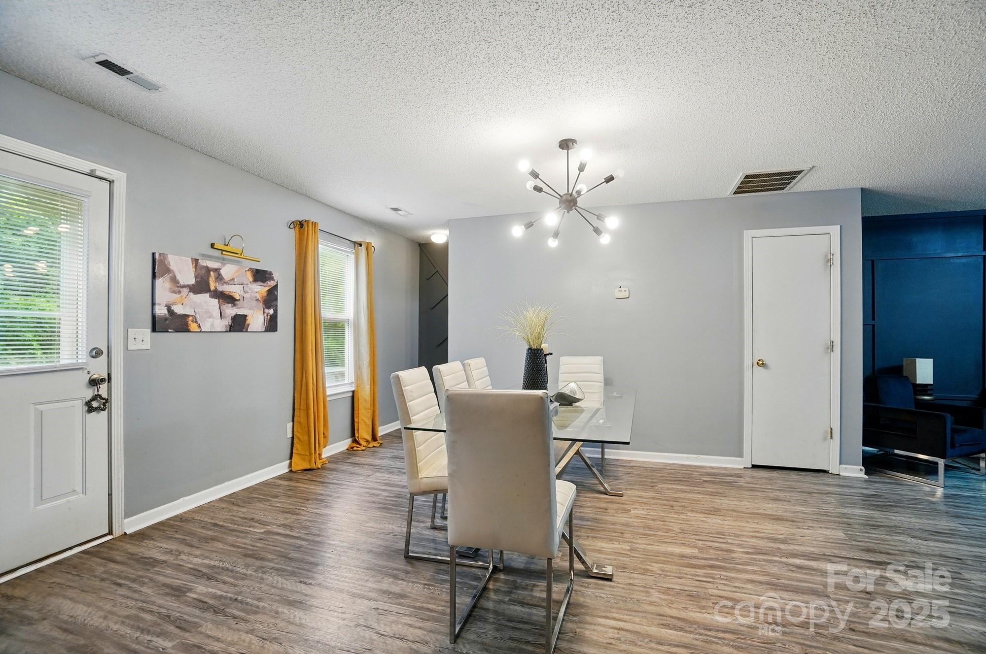 4916 Oak Pasture Lane Property Photo 11