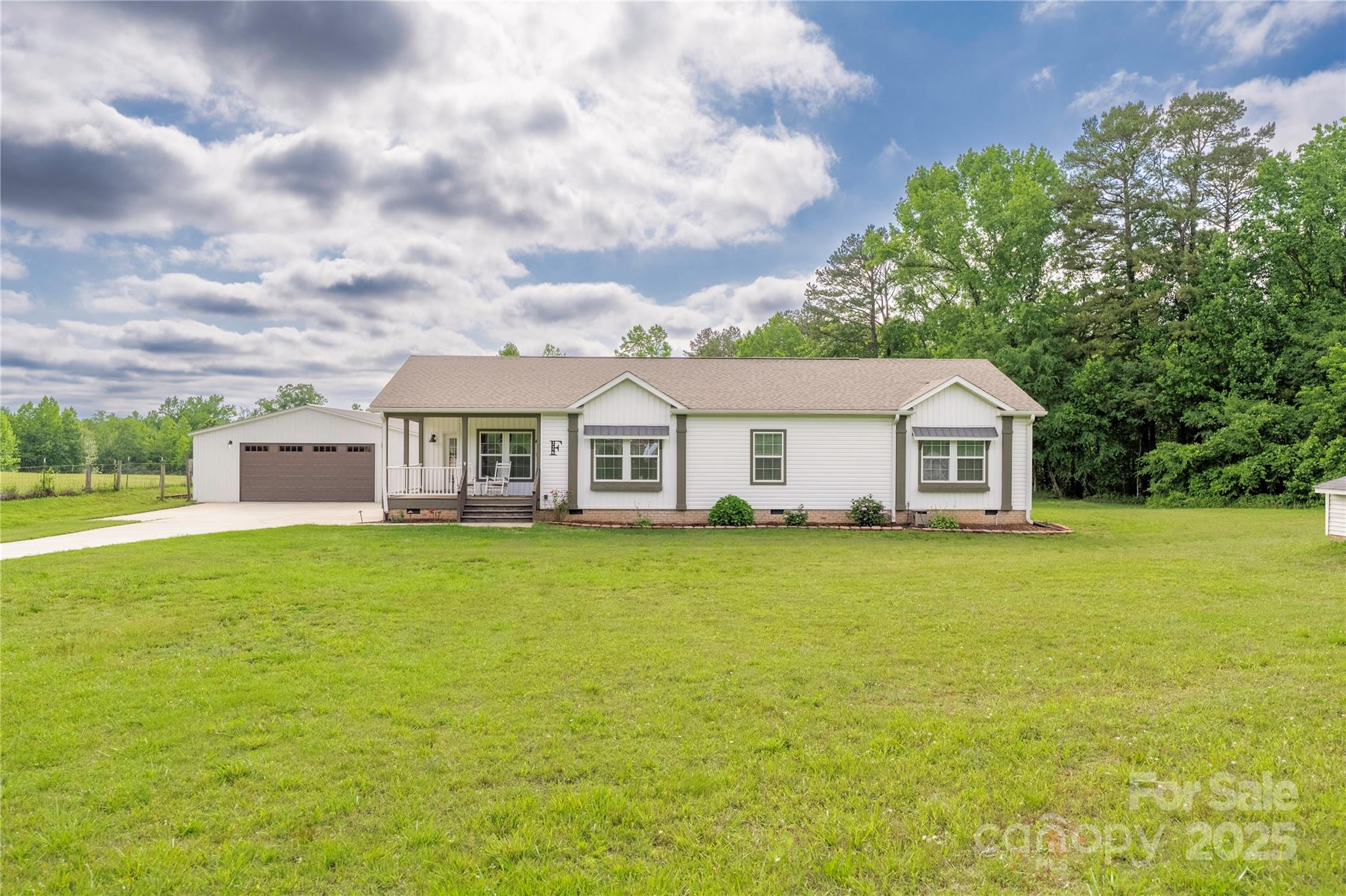 326 Teeter Road Property Photo