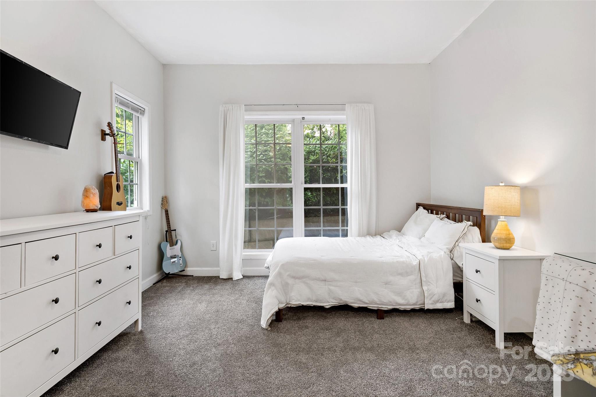 10 Village East Court Property Photo 13