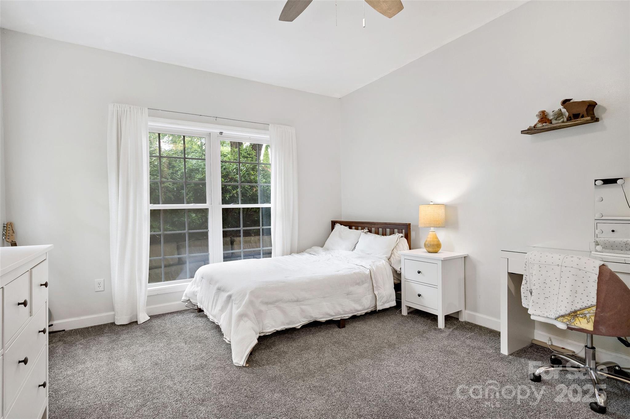 10 Village East Court Property Photo 14
